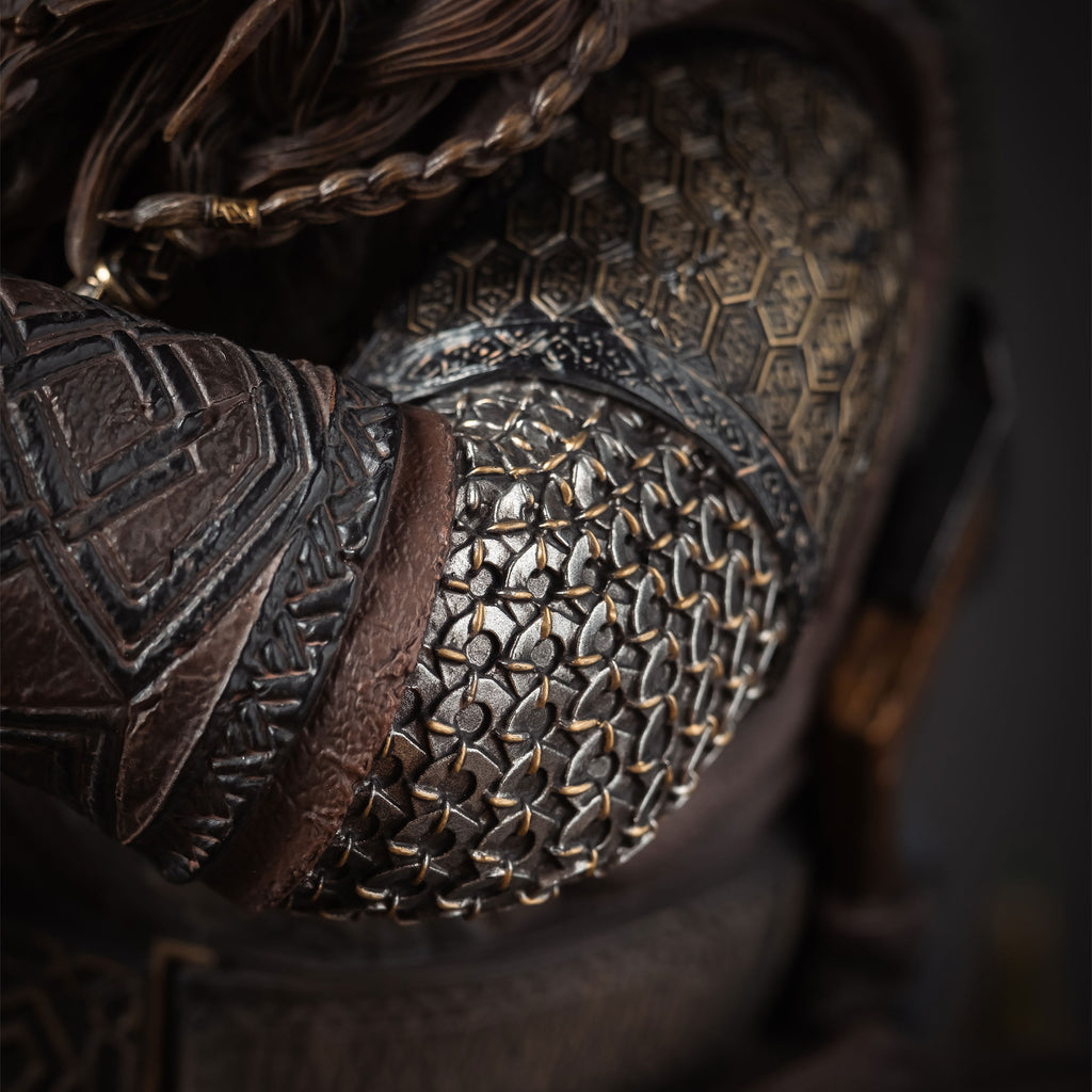 Product image The Lord of the Rings - Gimli Premium Collector's Statue Bonus Version