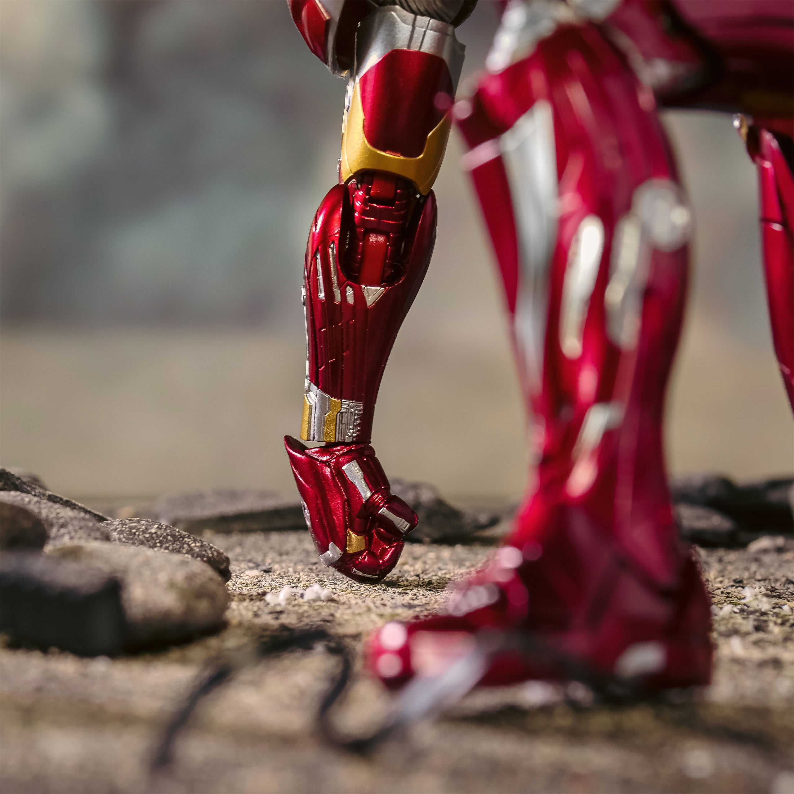 Product image Iron Man - Mark 46 Deluxe Action Figure