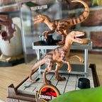 Product image Jurassic Park - Velociraptor Figure Set