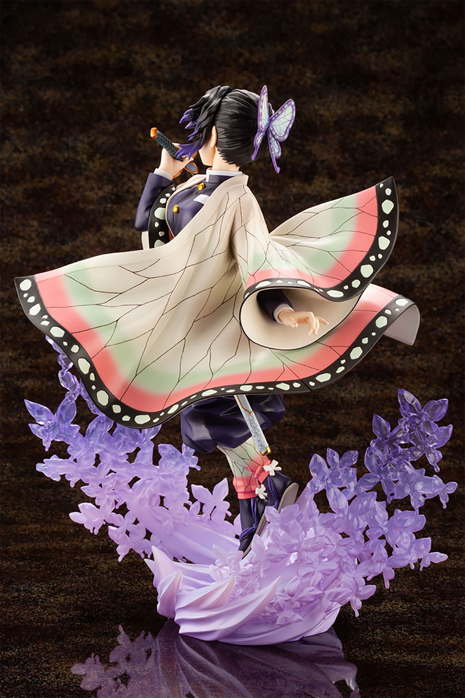 Product image Demon Slayer - Shinobu Kocho ARTFX J Statue