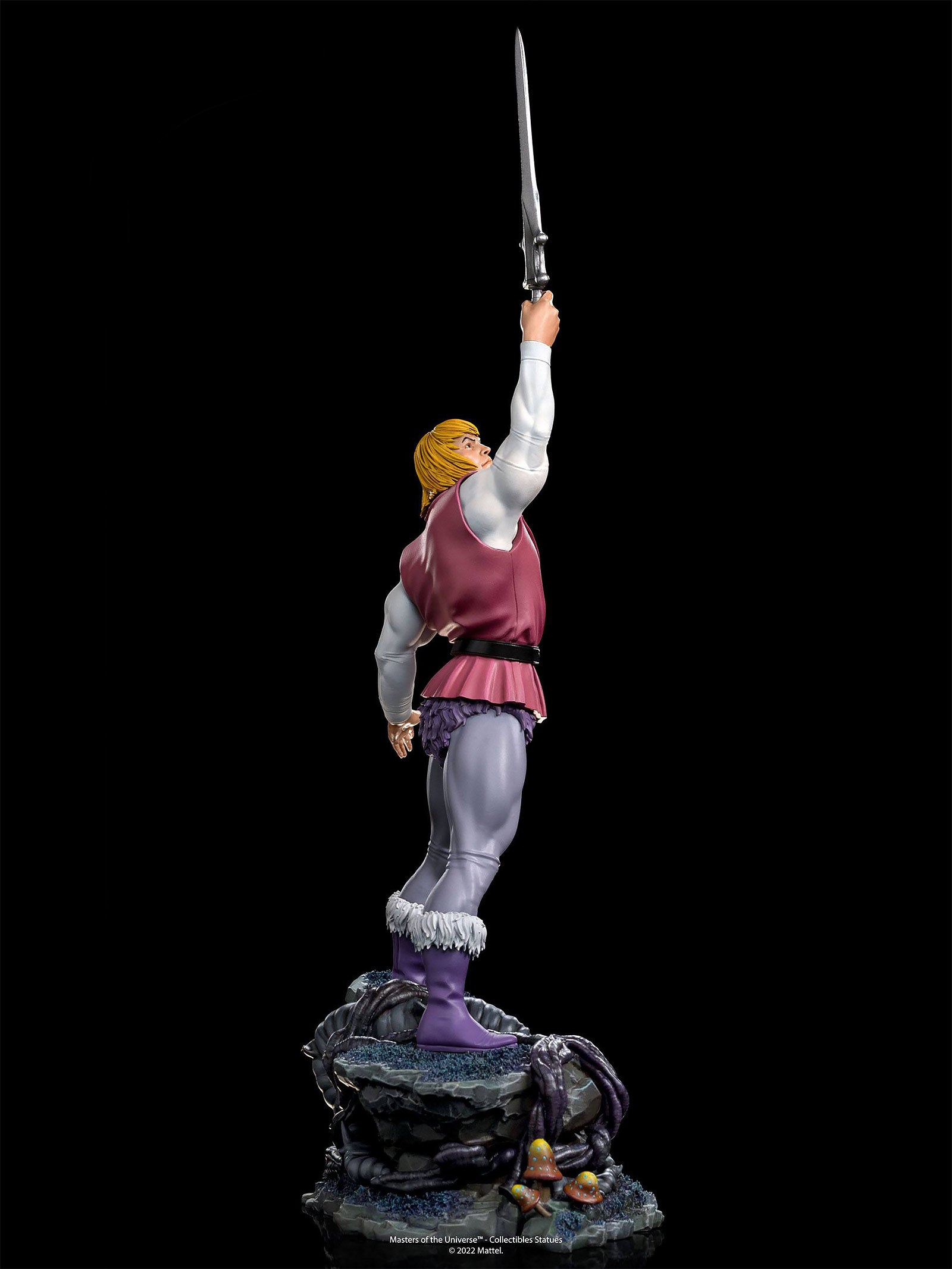 Product image Masters of the Universe - Prince Adam Art Scale Deluxe Statue 1:10
