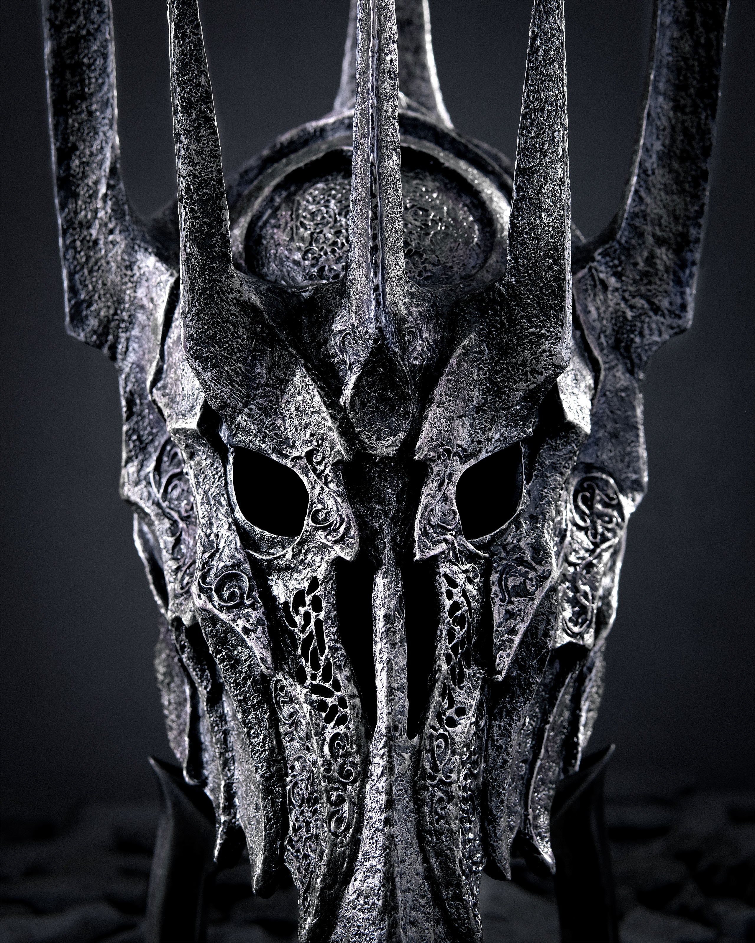 Product image Sauron’s Helmet Replica - The Lord of the Rings
