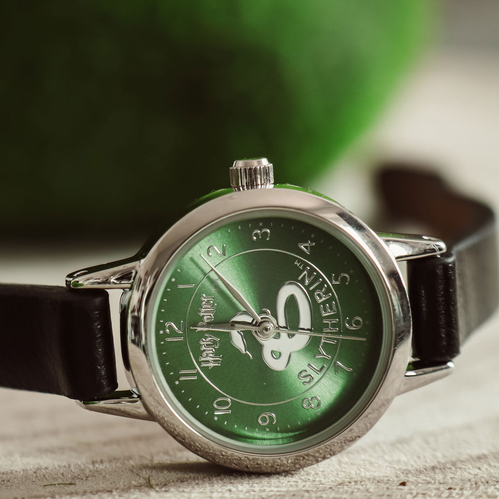 Product image Harry Potter - Slytherin Crest Animal Wristwatch