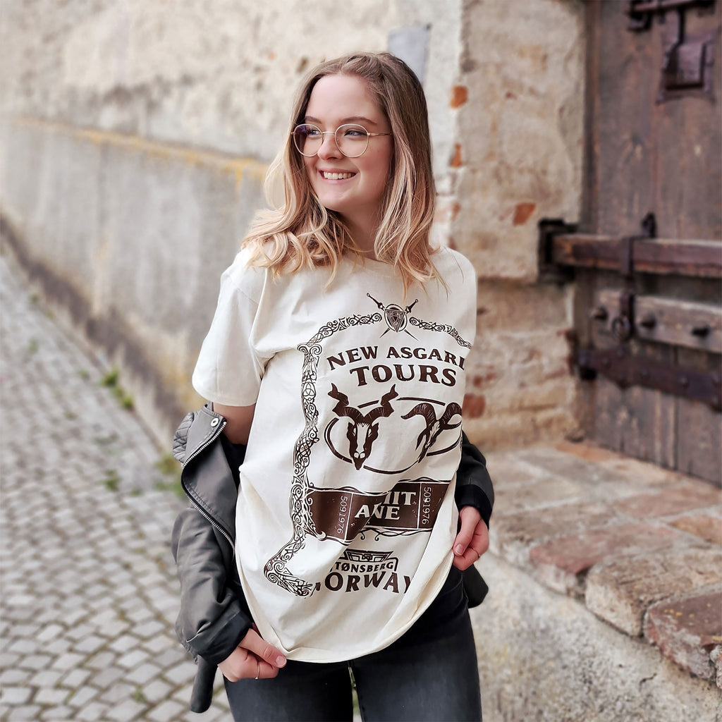 Product image Thor Love & Thunder - New Asgard Tours T-Shirt