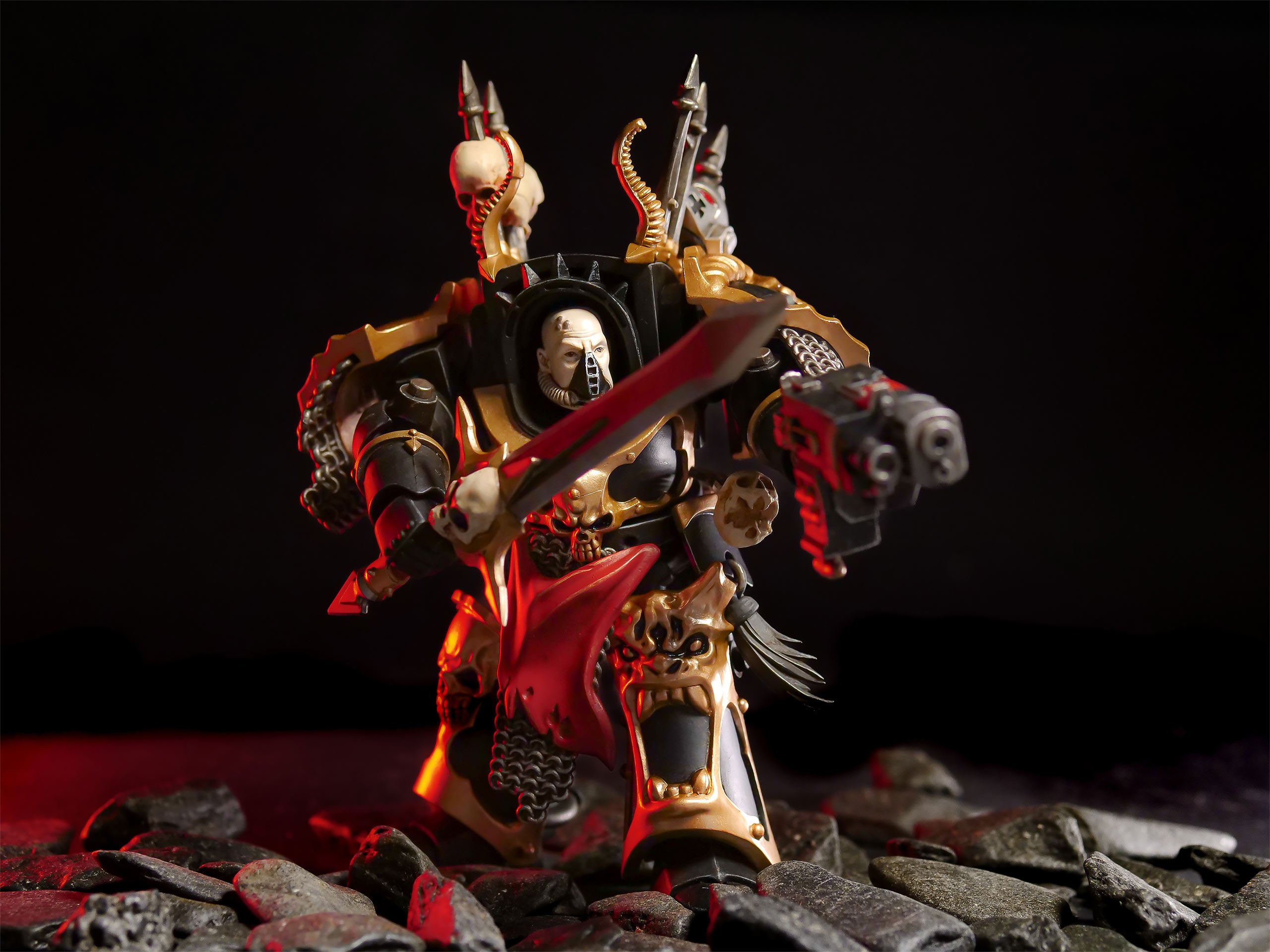 Product image Warhammer 40k - Black Legion Brother Gnarl Action Figure