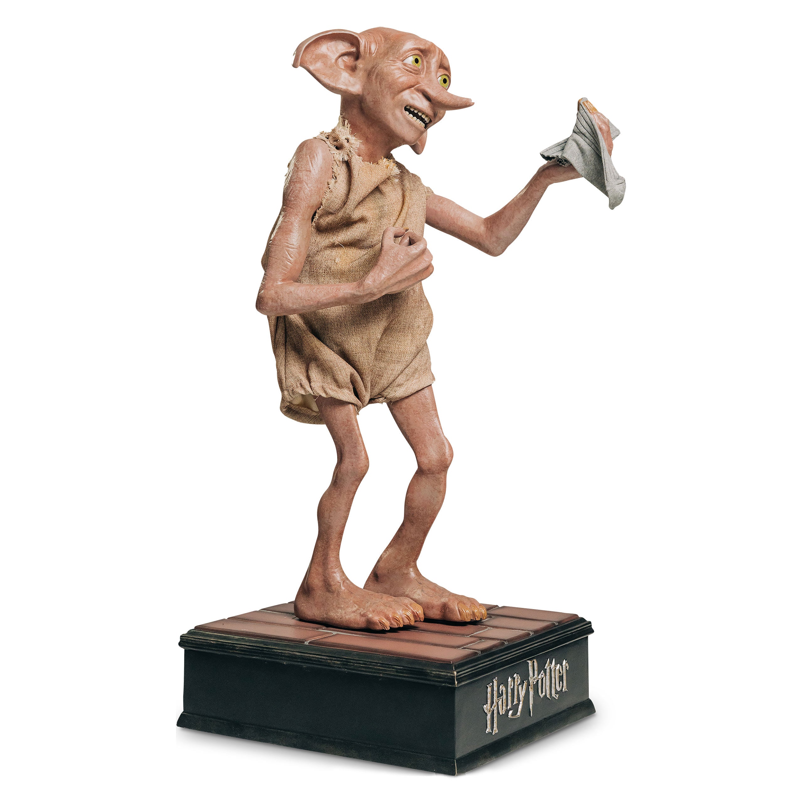 Product image Dobby with Sock Life-Size Statue Version 3 - Harry Potter