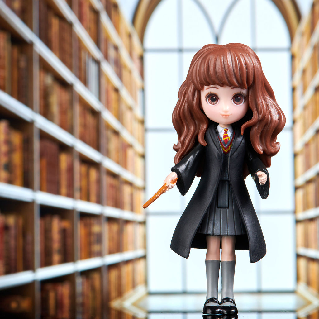Product image Hermione Granger Magical Minis Figure - Harry Potter 7 cm