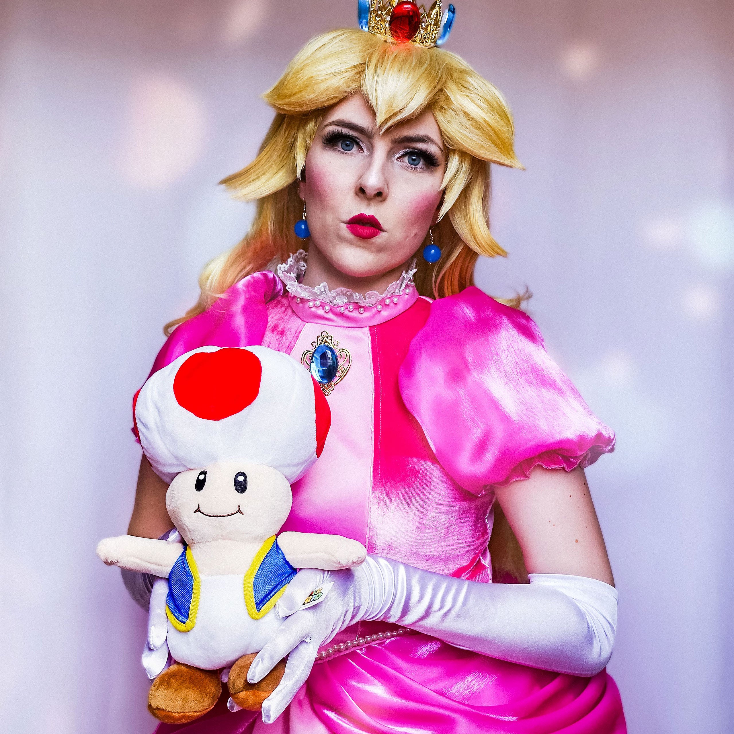 Product image Super Mario - Toad Plush Figure