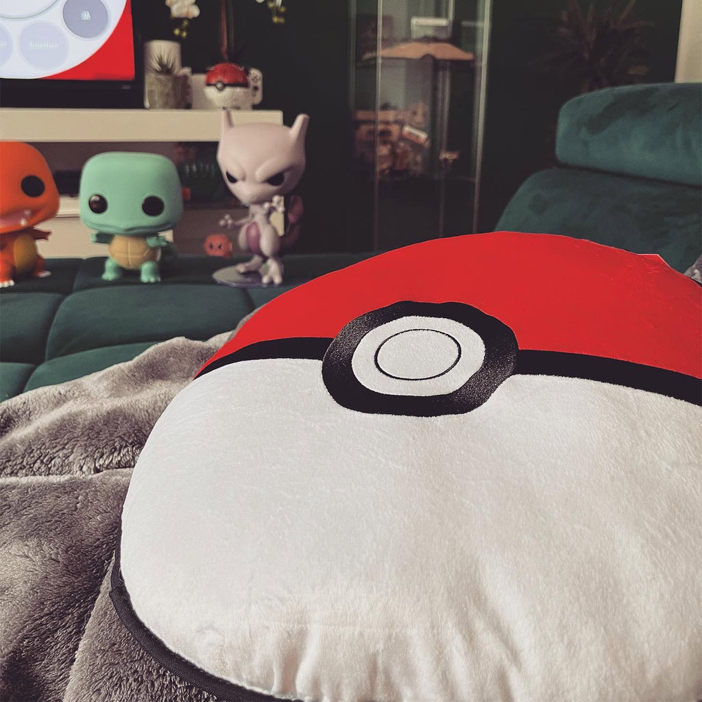 Product image Pokemon - Pokeball Pillow