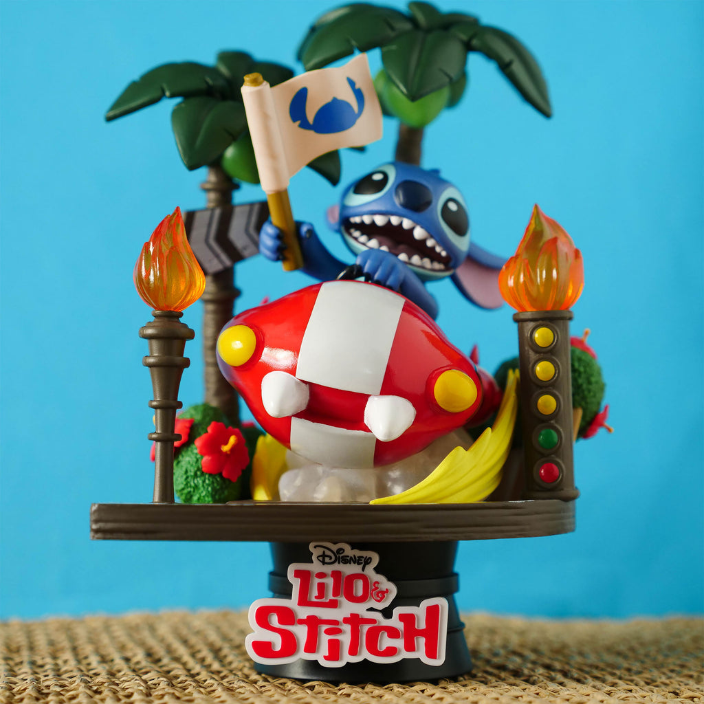 Product image Lilo & Stitch - Racing Car D-Stage Diorama Figure