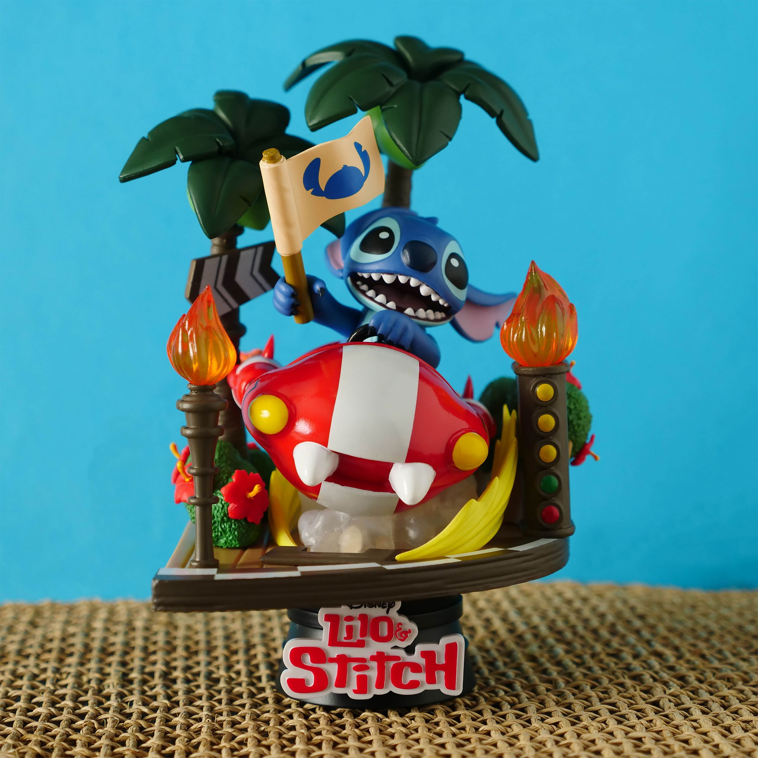 Product image Lilo & Stitch - Racing Car D-Stage Diorama Figure