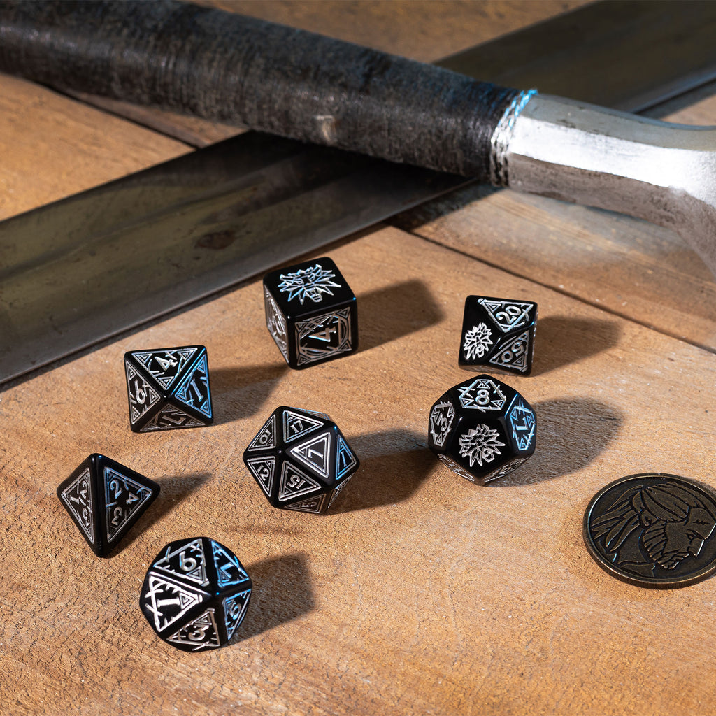 Product image Witcher - Geralt RPG Dice Set 7pc with Wolf Collector's Coin