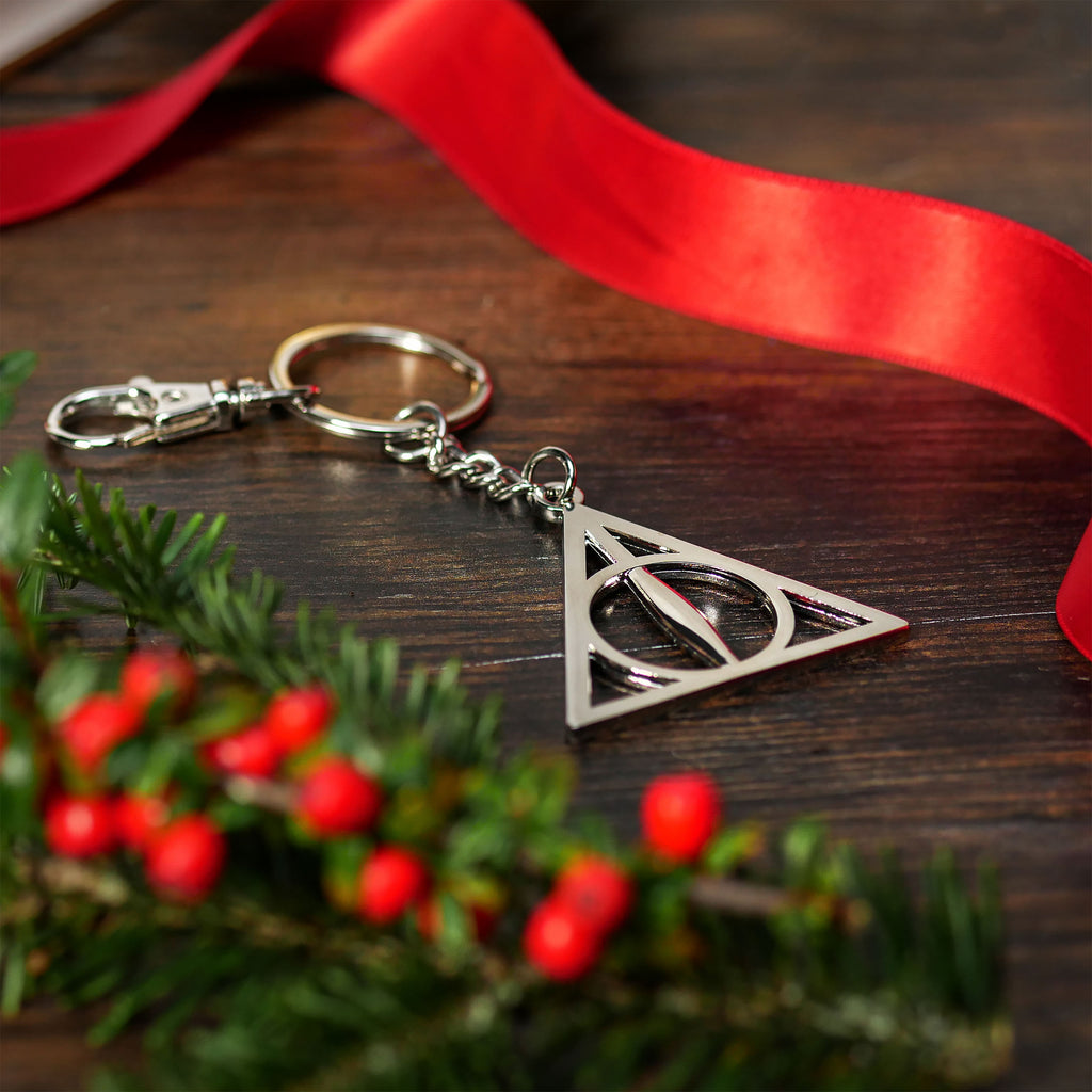 Product image Harry Potter - Christmas ball with Deathly Hallows keychain