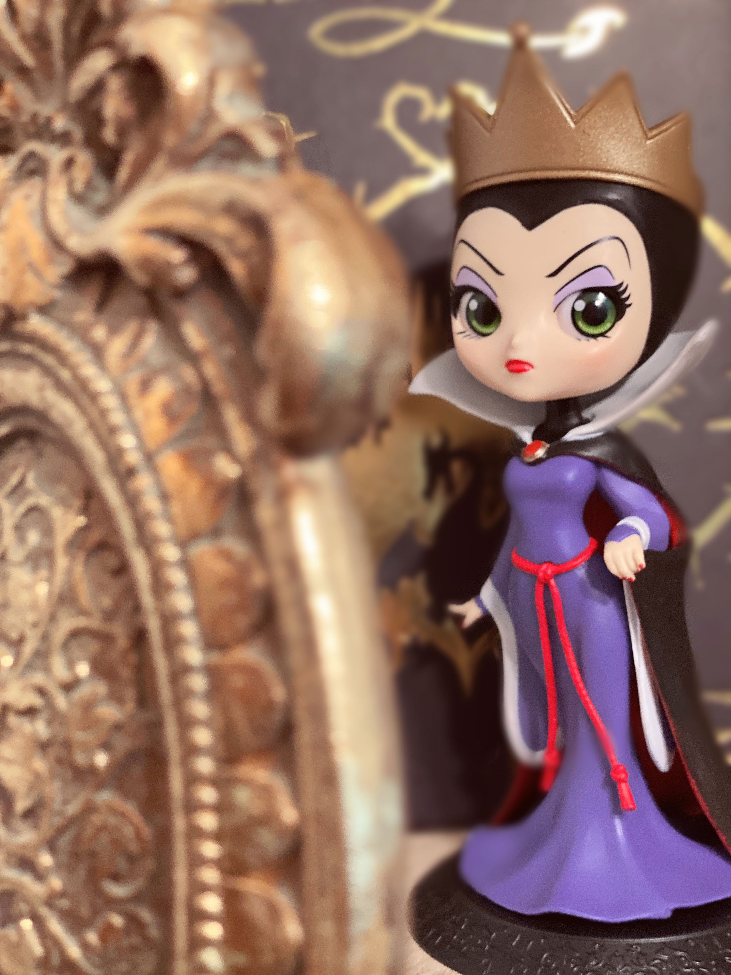 Product image Snow White - The Evil Queen Q Posket Figure Version A