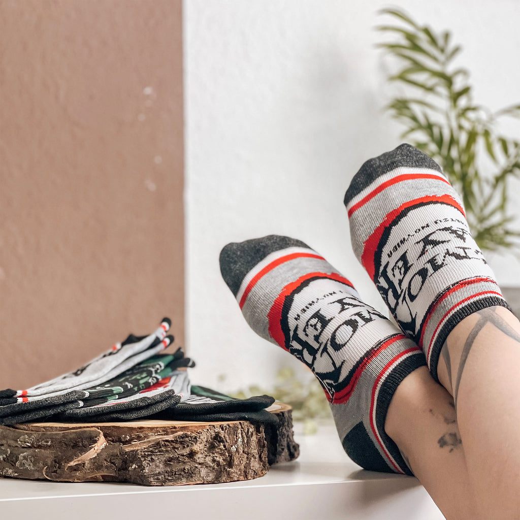 Product image Demon Slayer - Logo Sneaker Socks 5-pack