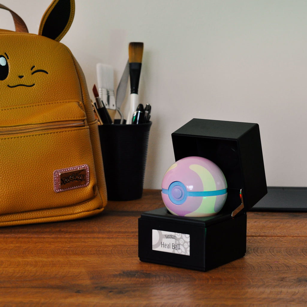 Product image Pokemon - Heal Ball Replica with Light