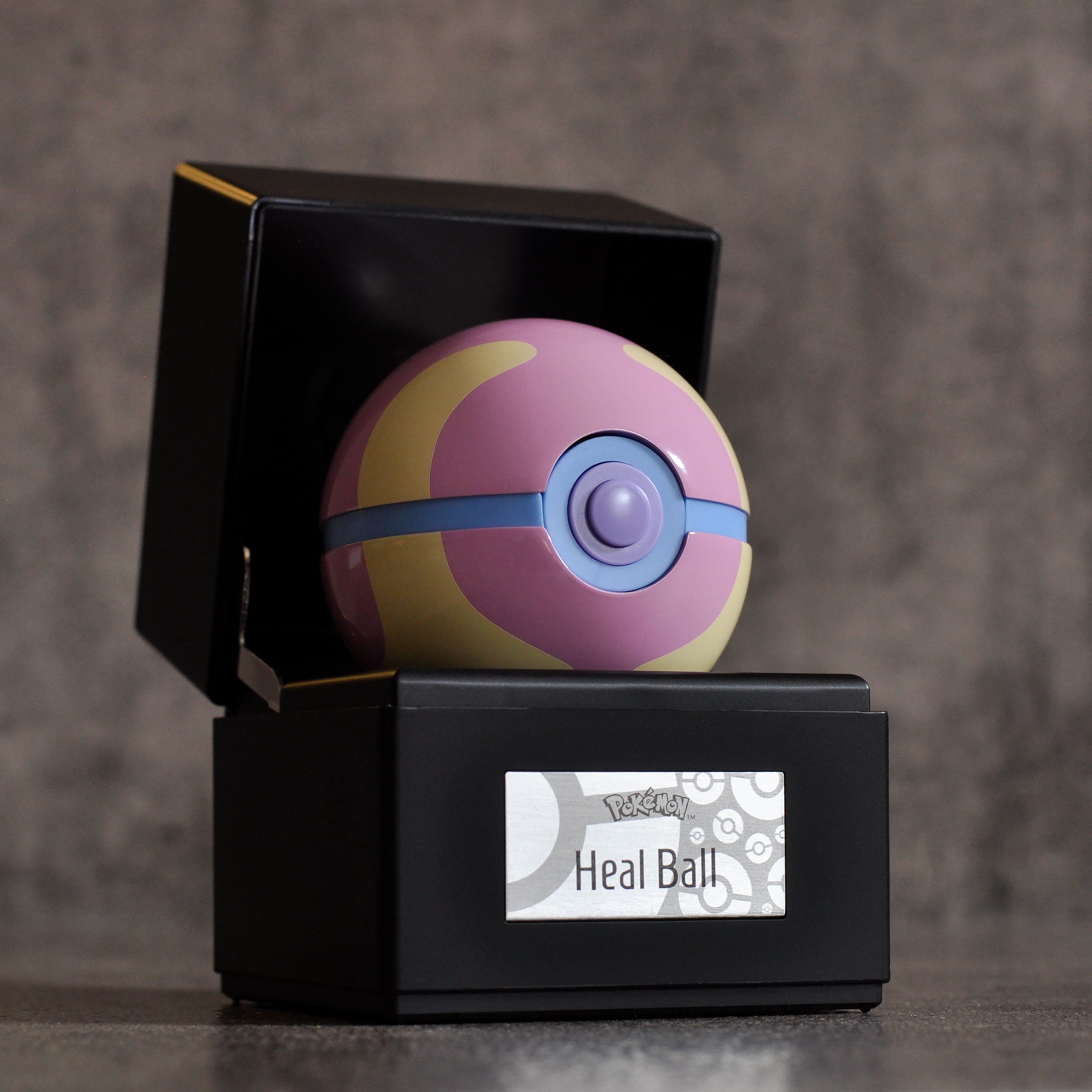 Product image Pokemon - Heal Ball Replica with Light