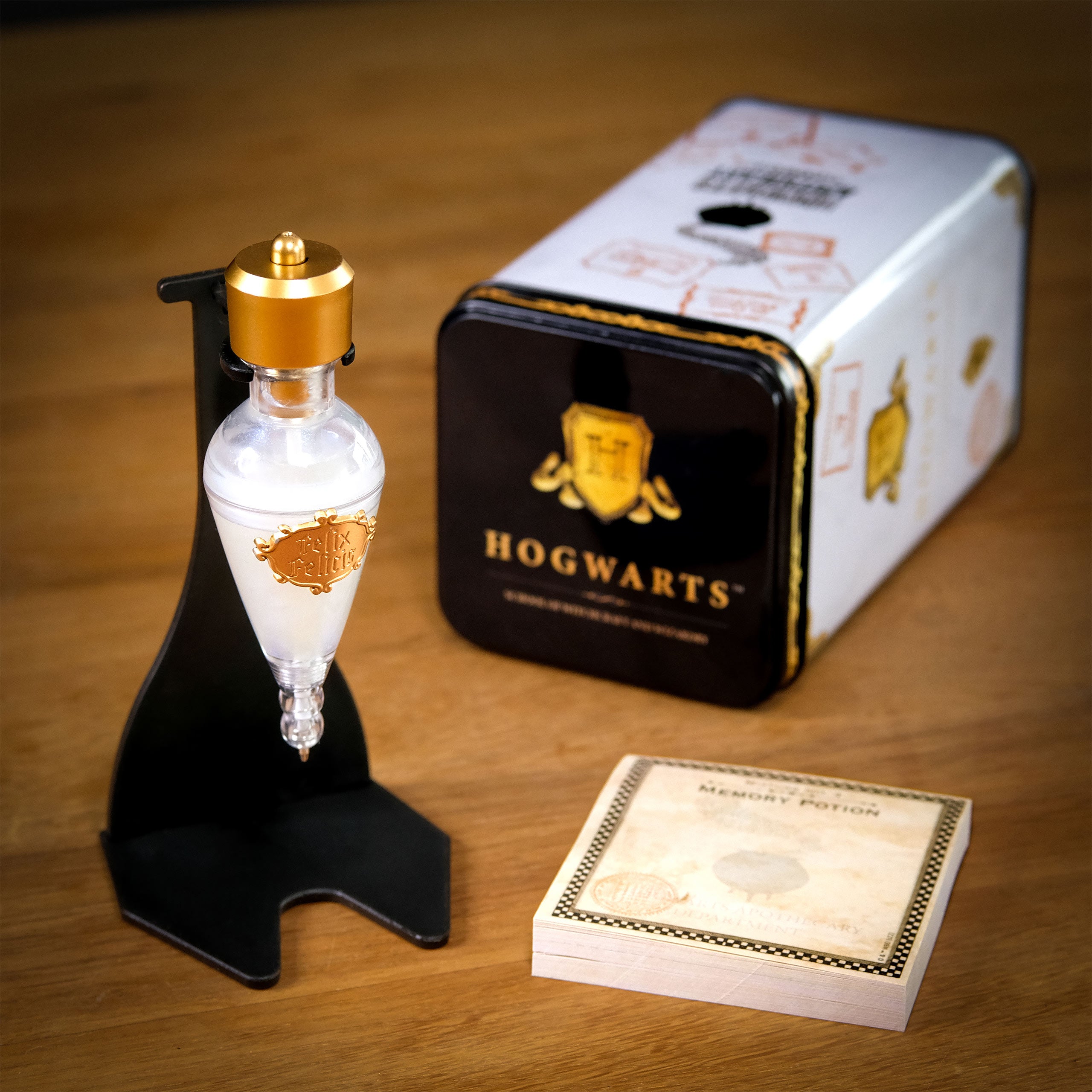 Product image Harry Potter - Magic Potions Writing Set in Metal Tin