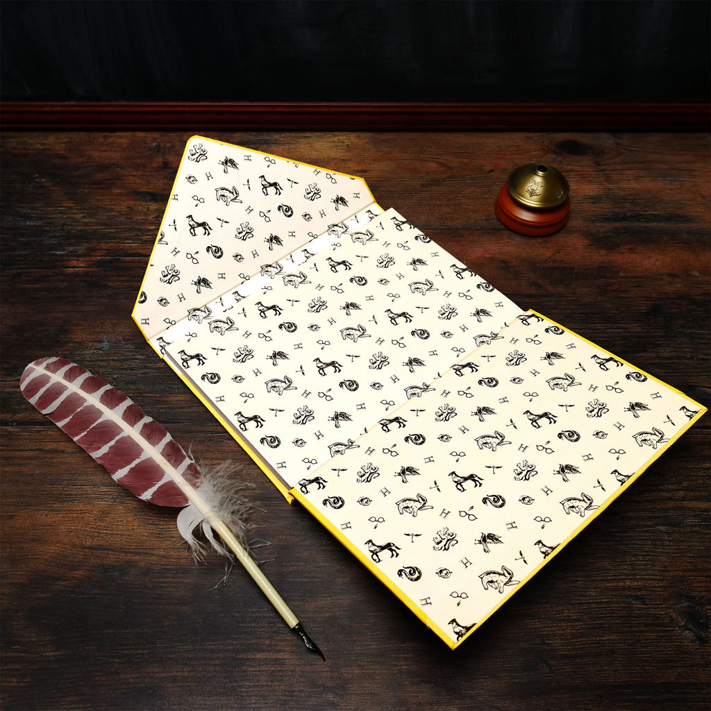 Product image Hogwarts Letter Notebook with Magnetic Closure A5 - Harry Potter