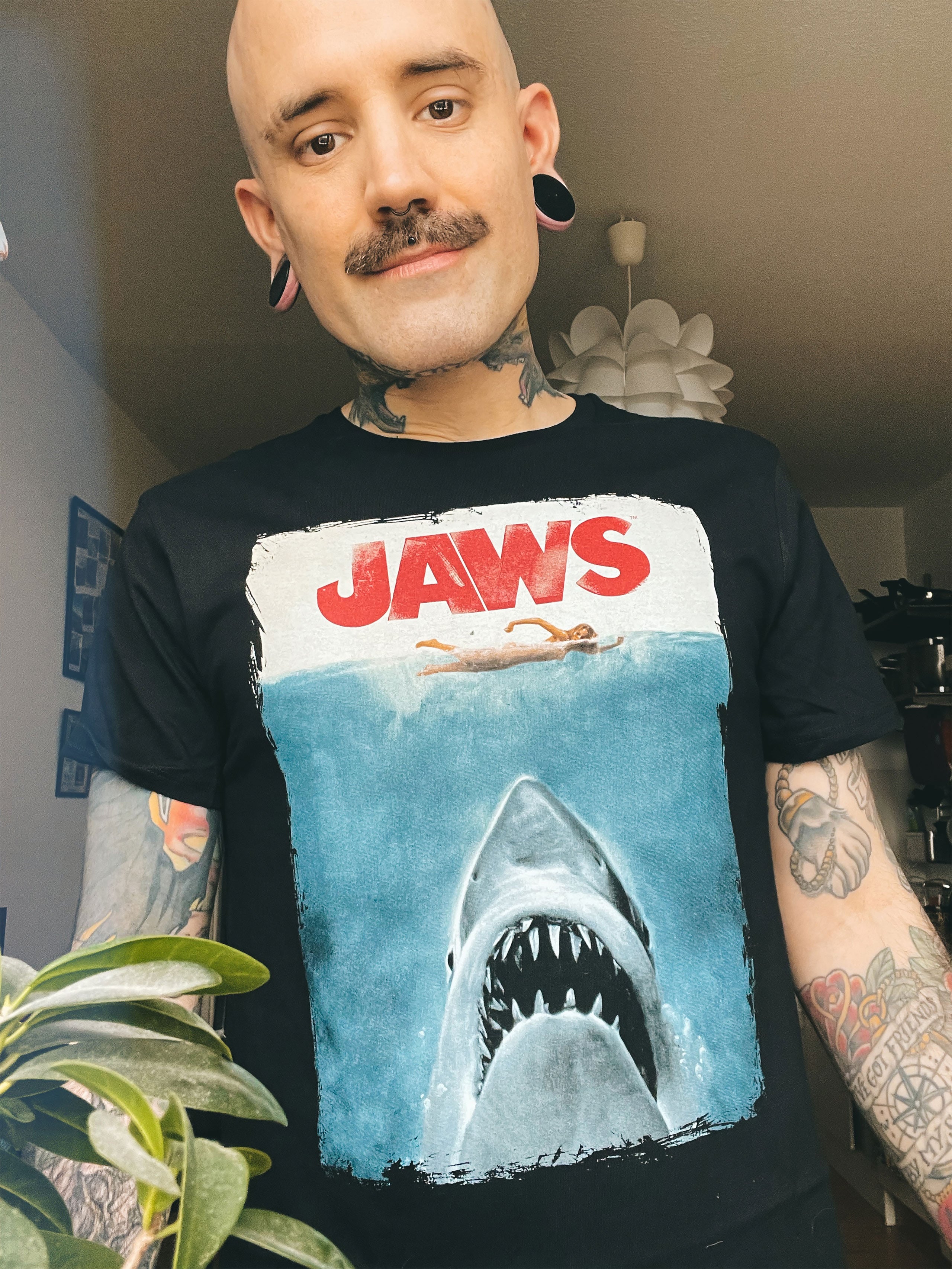Product image The White Shark - Jaws Poster Shirt Black