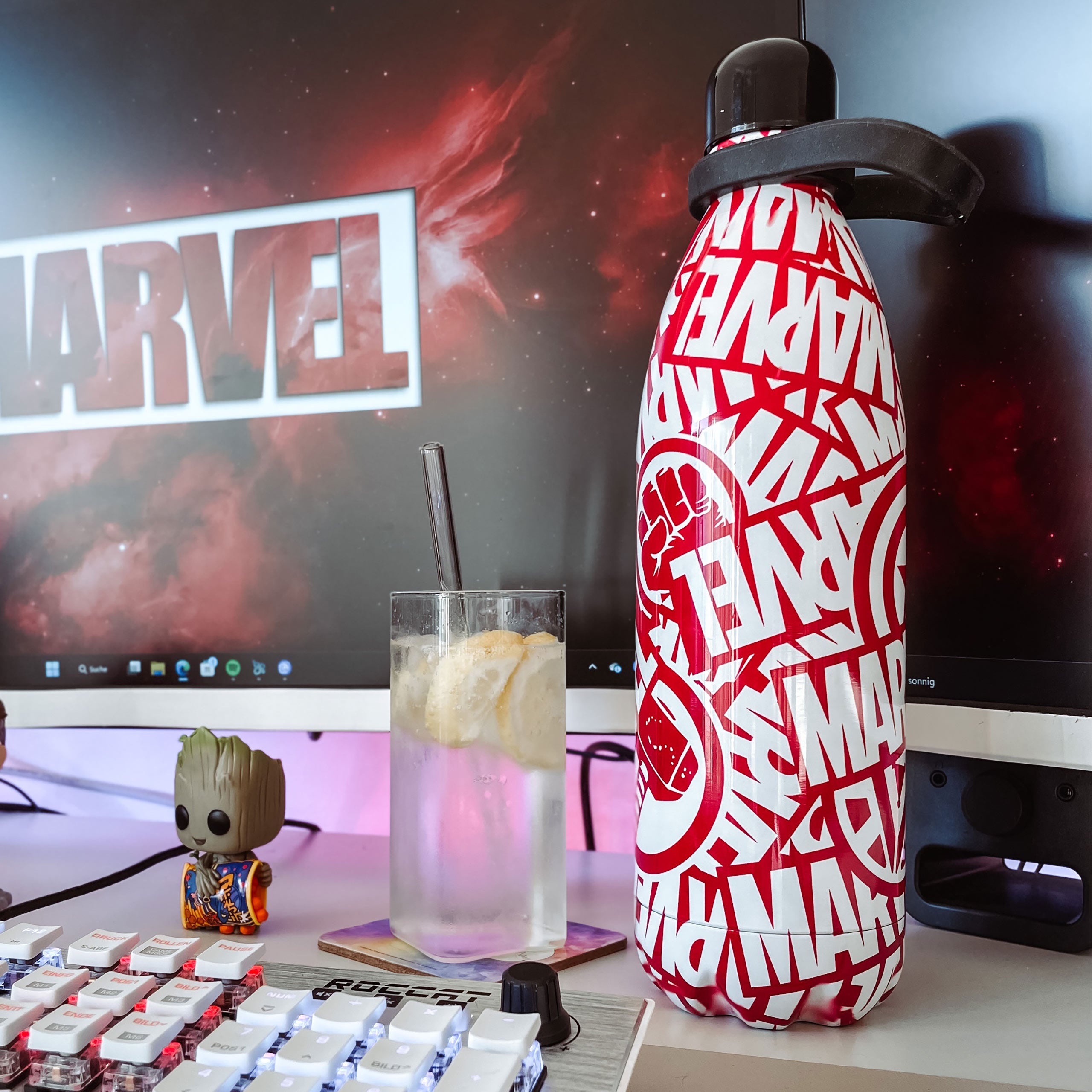 Product image Marvel - Logo and Icons Water Bottle