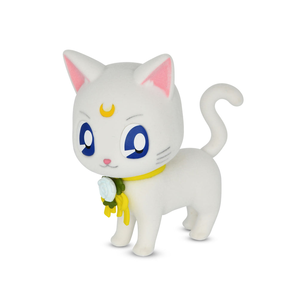 Product image Pretty Guardian Sailor Moon Fluffy Puffy - Artemis Figure Version B