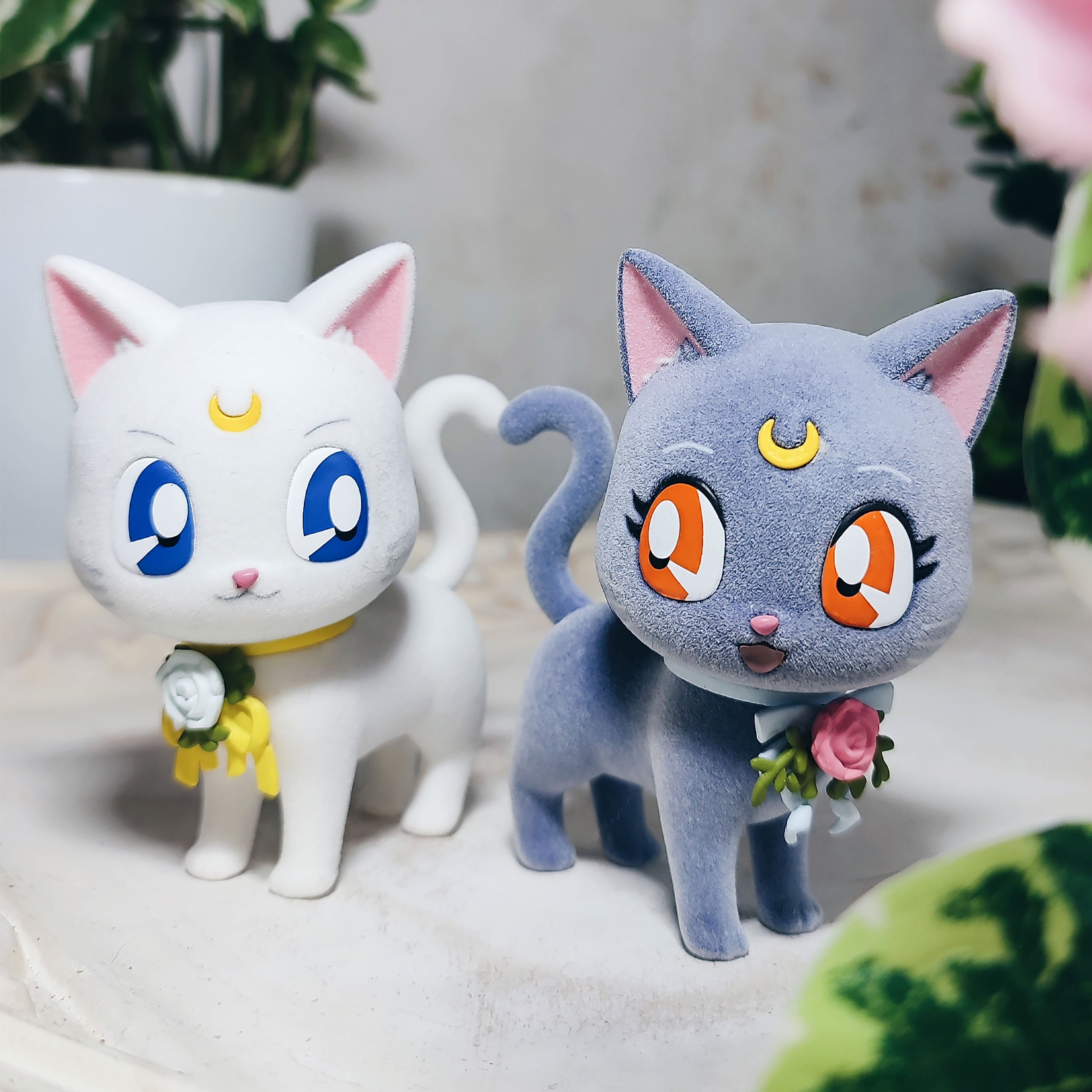 Product image Pretty Guardian Sailor Moon Fluffy Puffy - Artemis Figure Version B