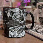 Product image Junji Ito - Honored Ancestor Thermo Effect Cup