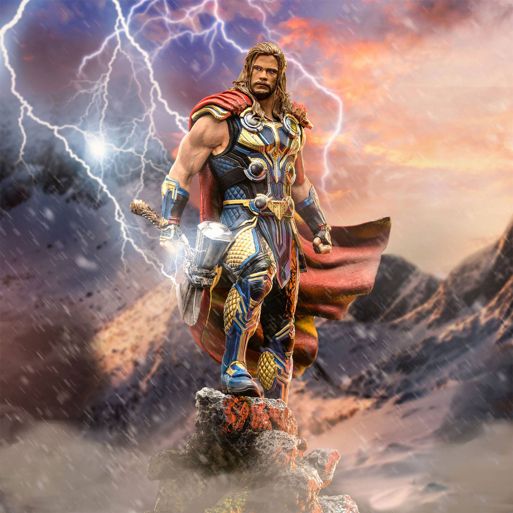 Product image Thor - Love and Thunder - BDS Art Scale Deluxe Statue