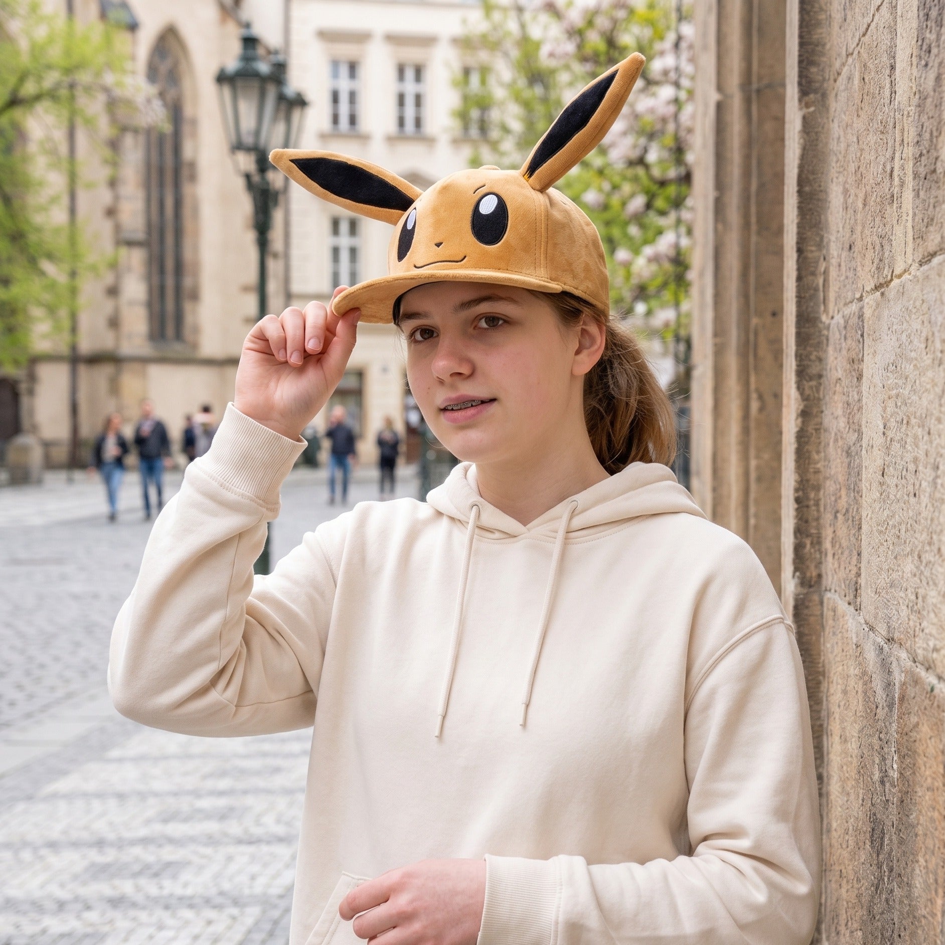 Product image Pokemon - Eevee Plush Snapback Cap