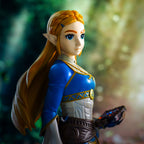 Product image The Legend of Zelda - Breath of the Wild Zelda Statue Collector's Edition with Lighting Function