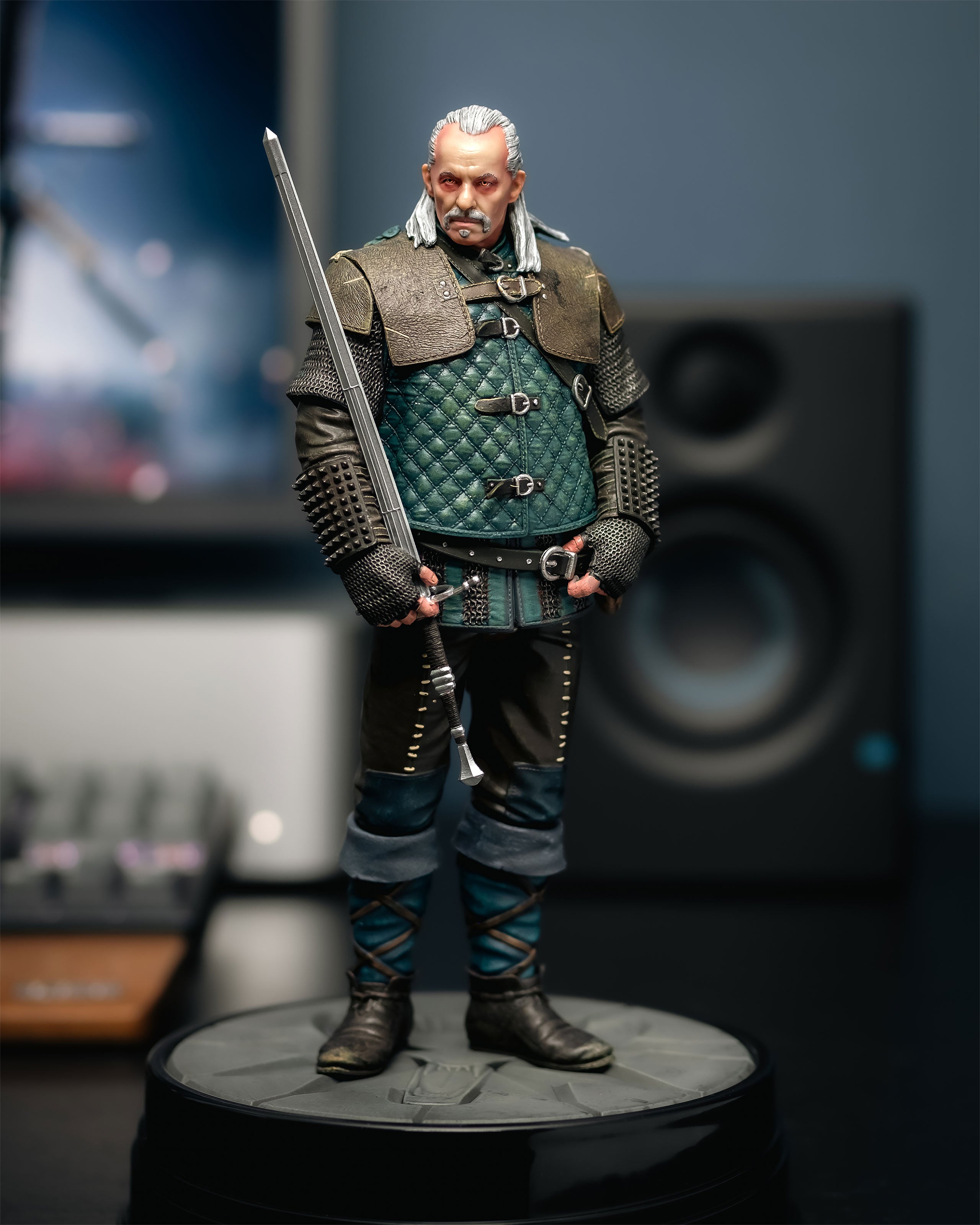 Product image Witcher 3 - Vesemir Statue