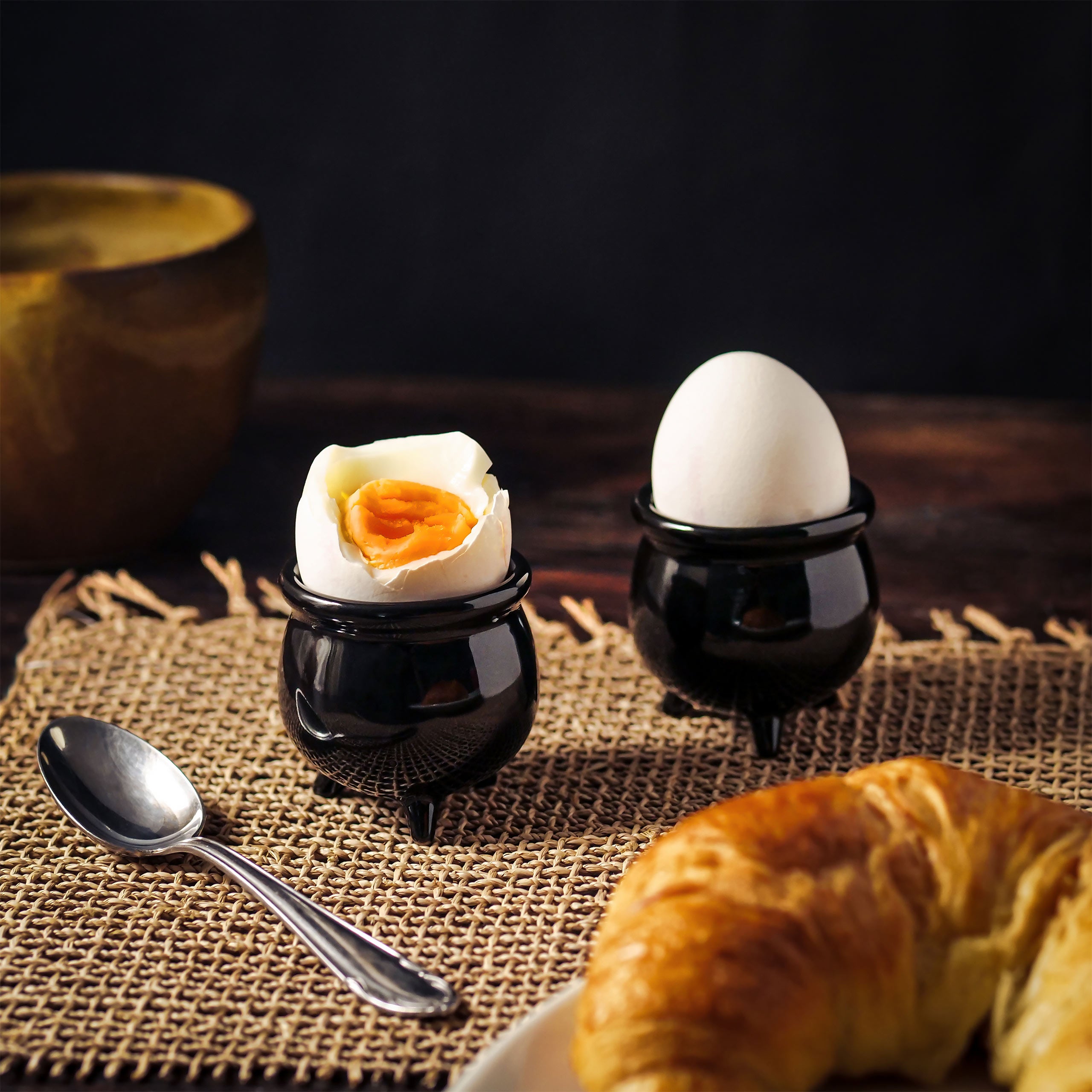 Product image Cauldron egg cup set for Harry Potter fans