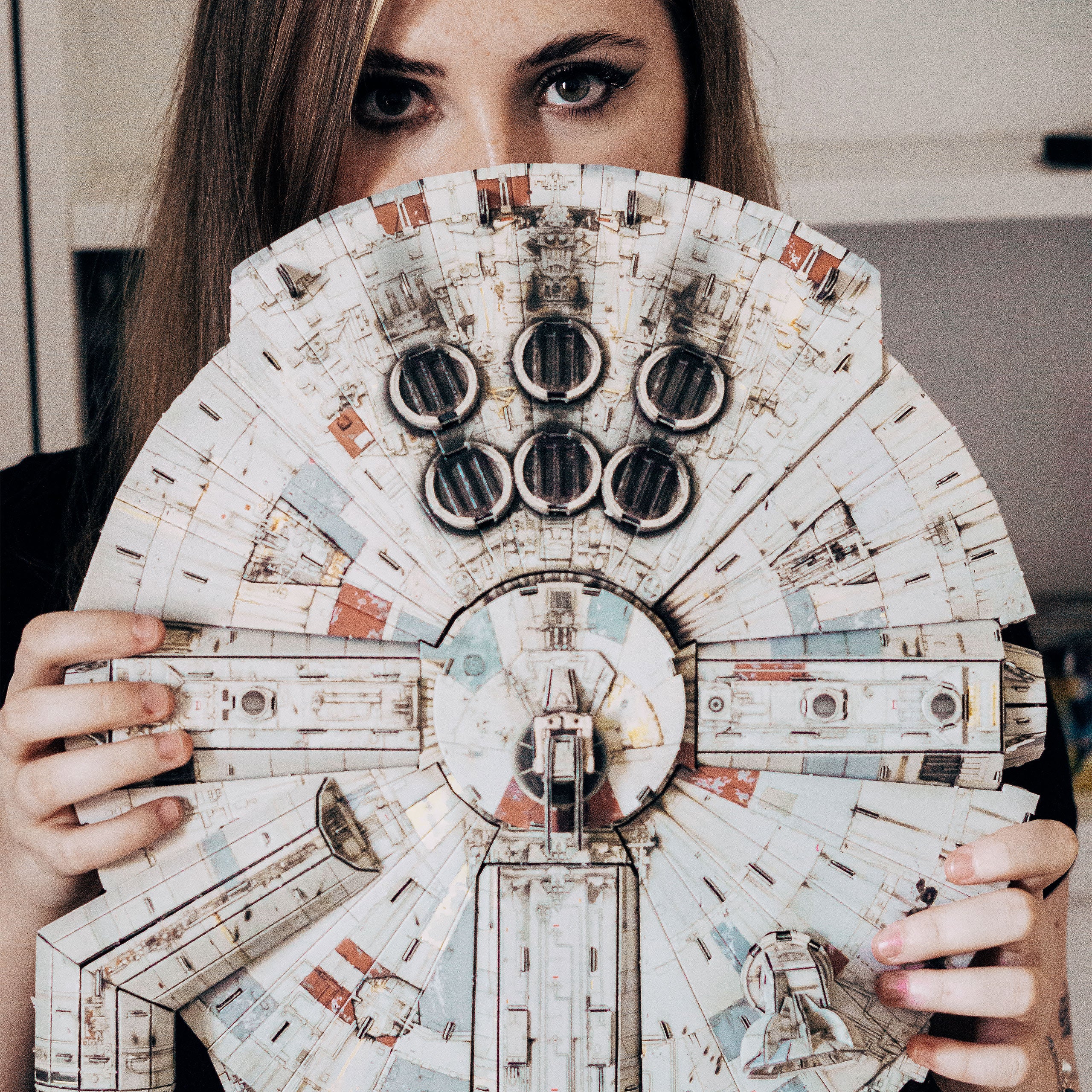 Product image Millennium Falcon 4D Build Model Kit - Star Wars