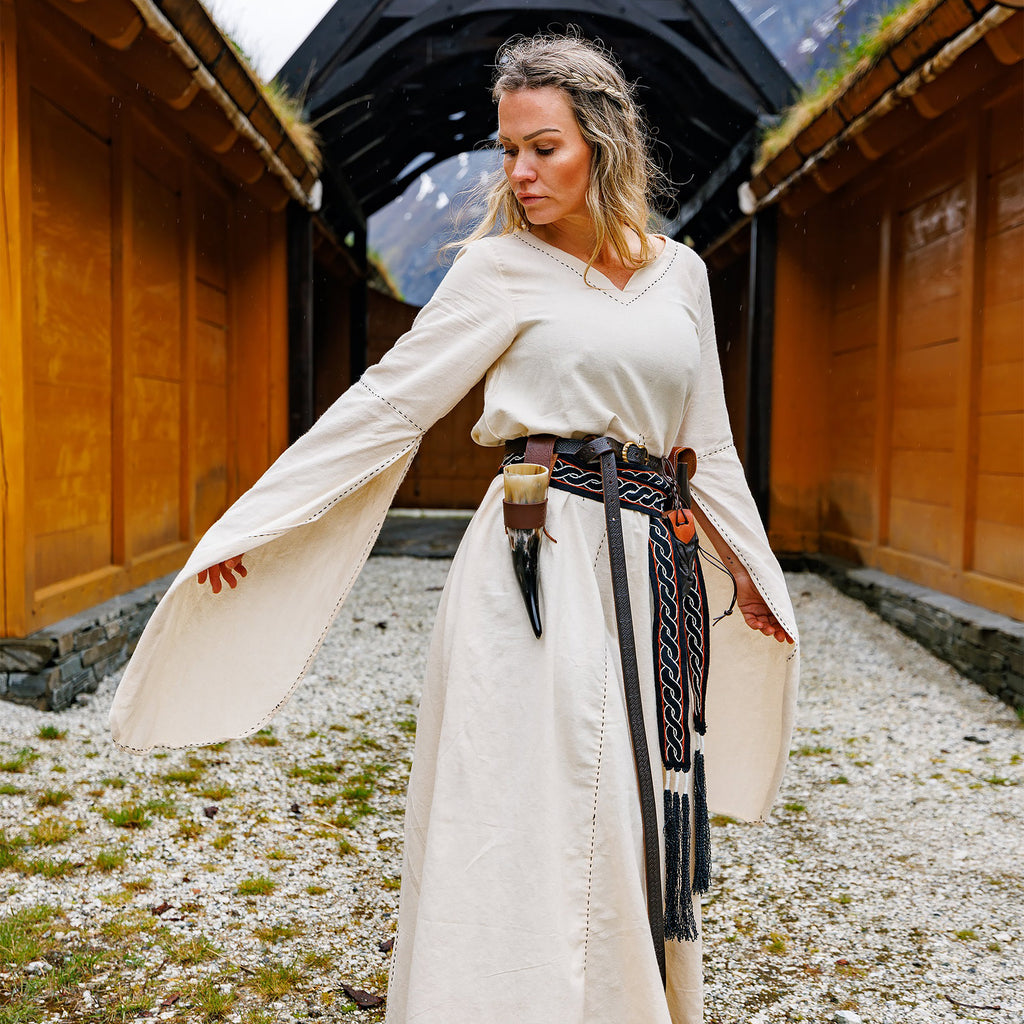 Product image Medieval Dress Begina Beige
