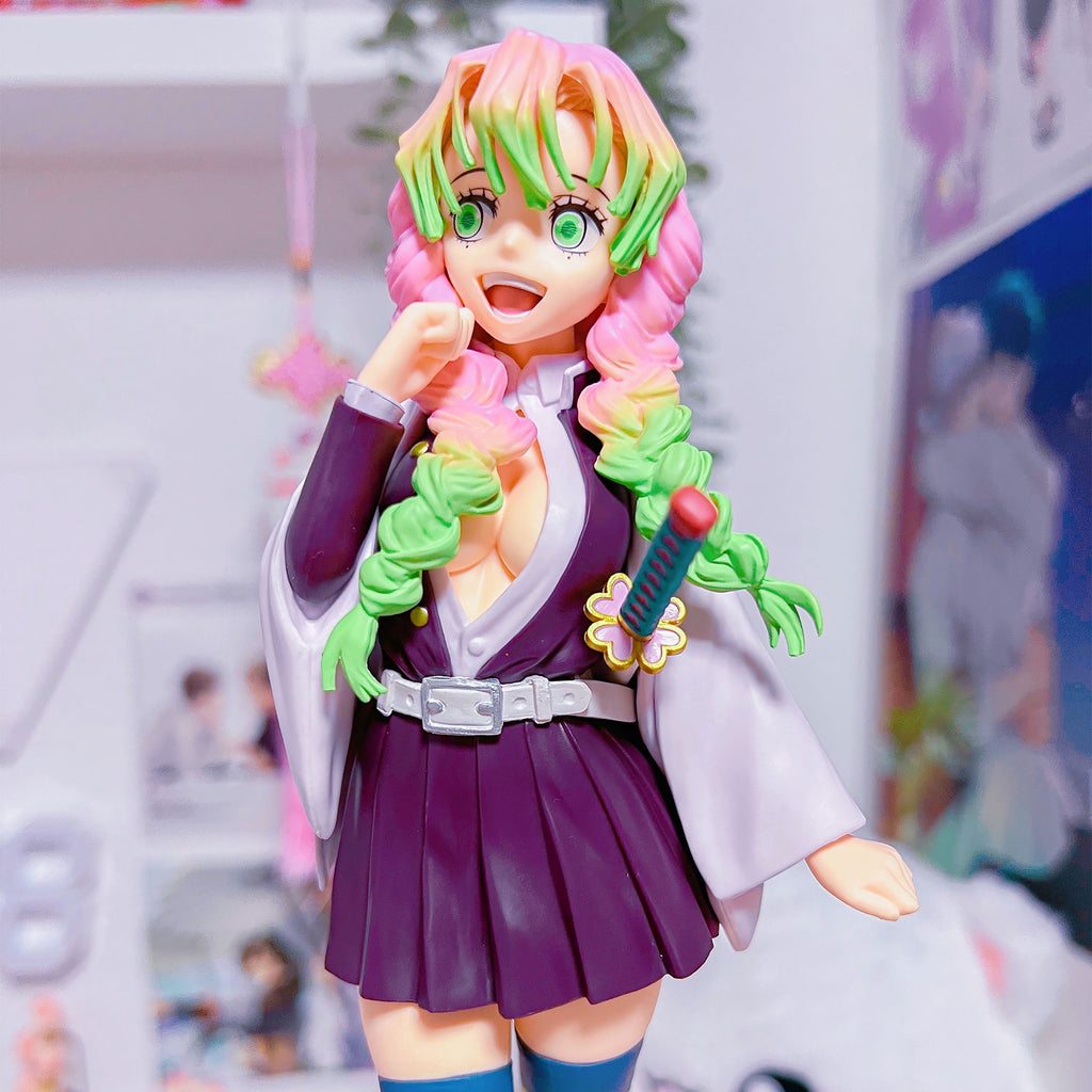 Product image Demon Slayer - Mitsuri Kanroji Glitter & Glamours Figure