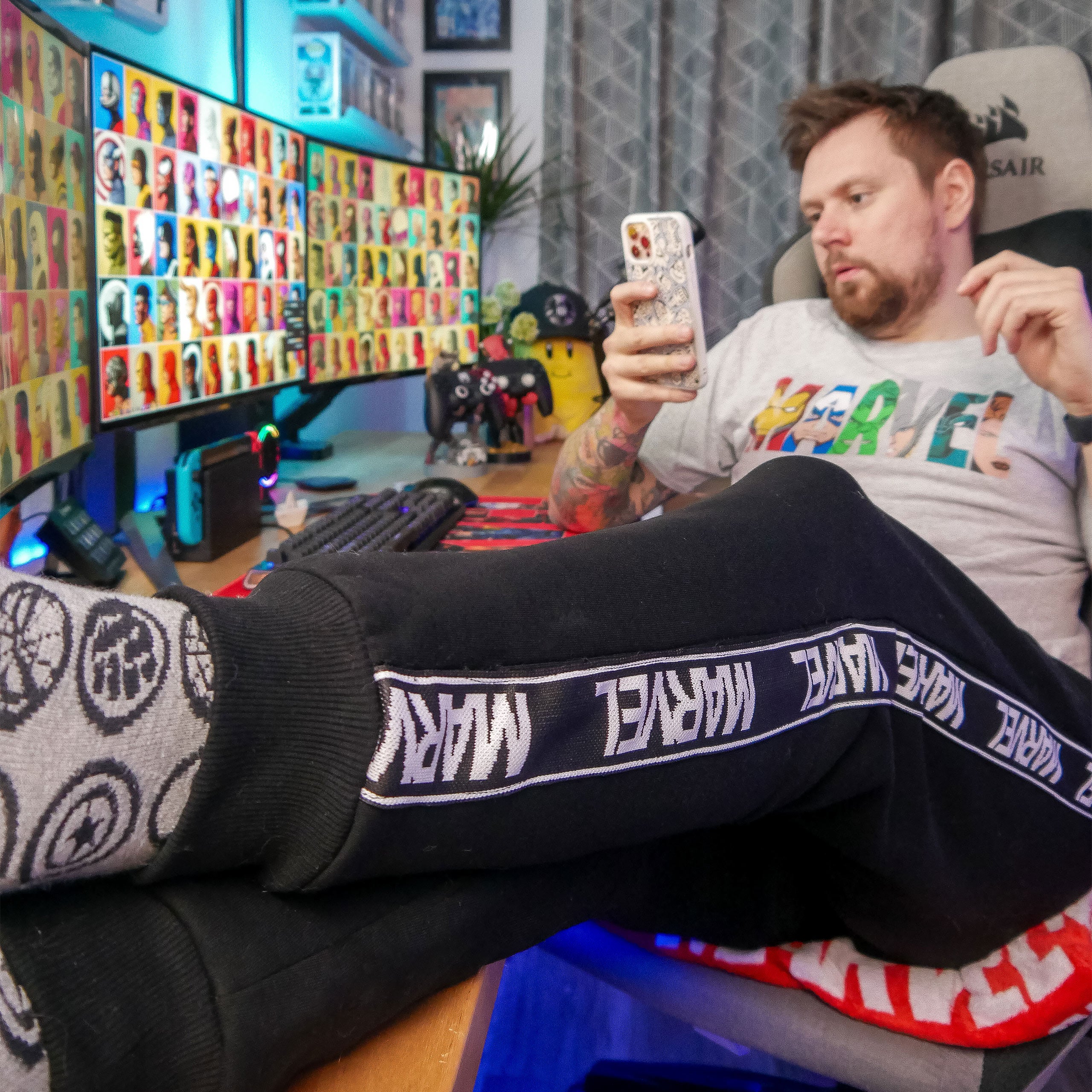 Product image Marvel - Logo Sweatpants black
