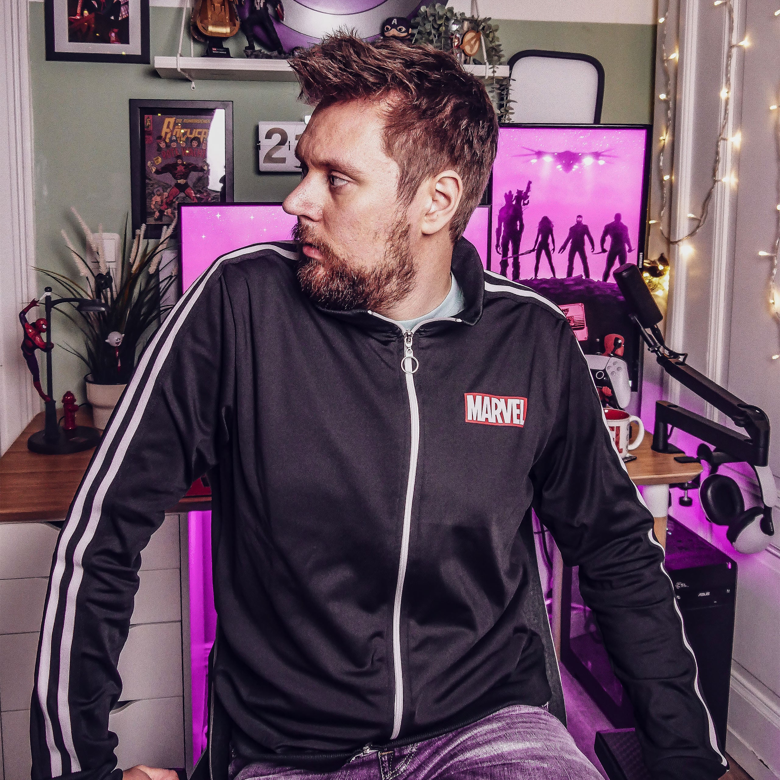 Product image Marvel - Logo Tracksuit Black