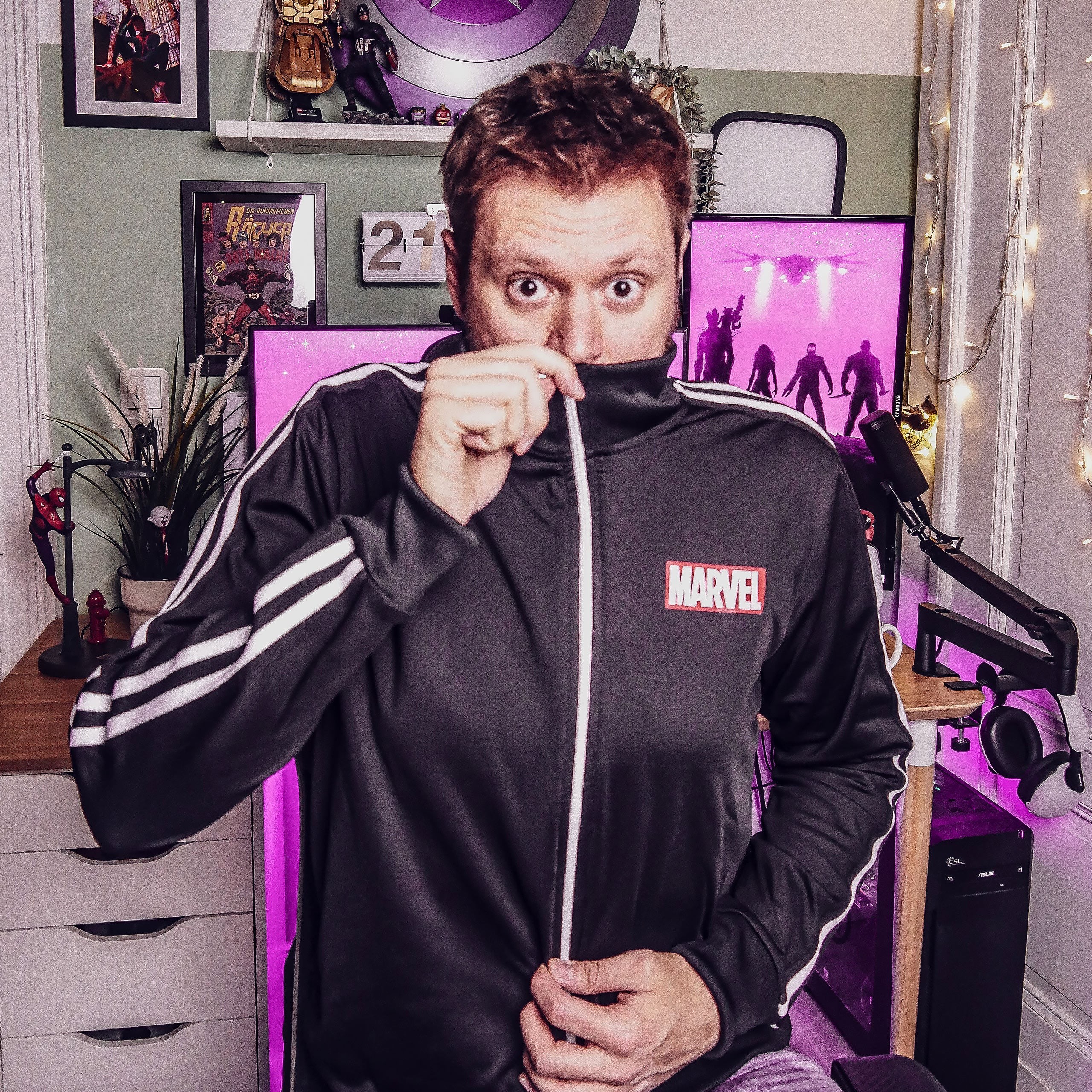 Product image Marvel - Logo Tracksuit Black