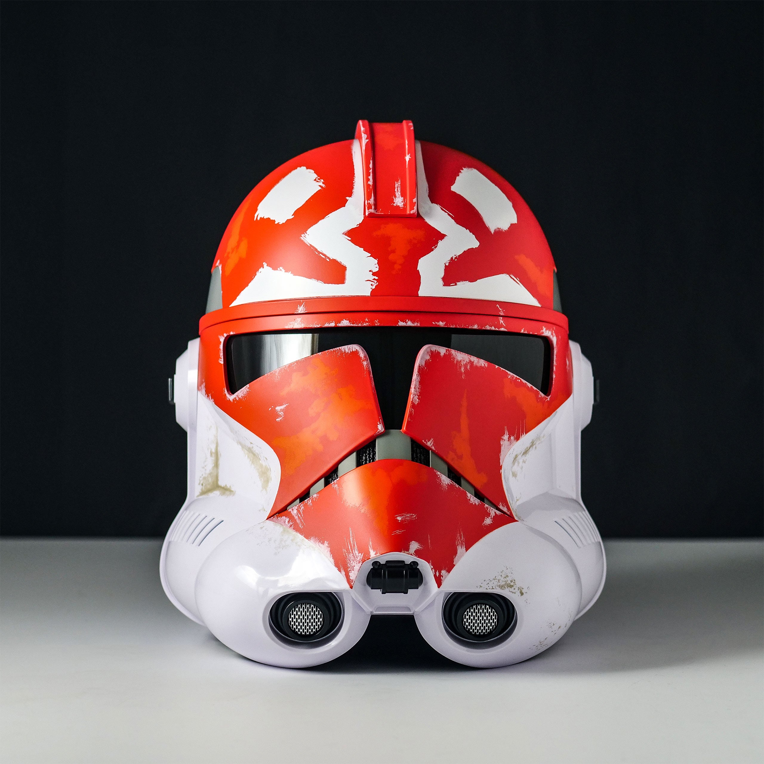 Product image Ahsoka Tano 332nd Clone Trooper Premium Helmet Replica with Voice Distorter - Star Wars