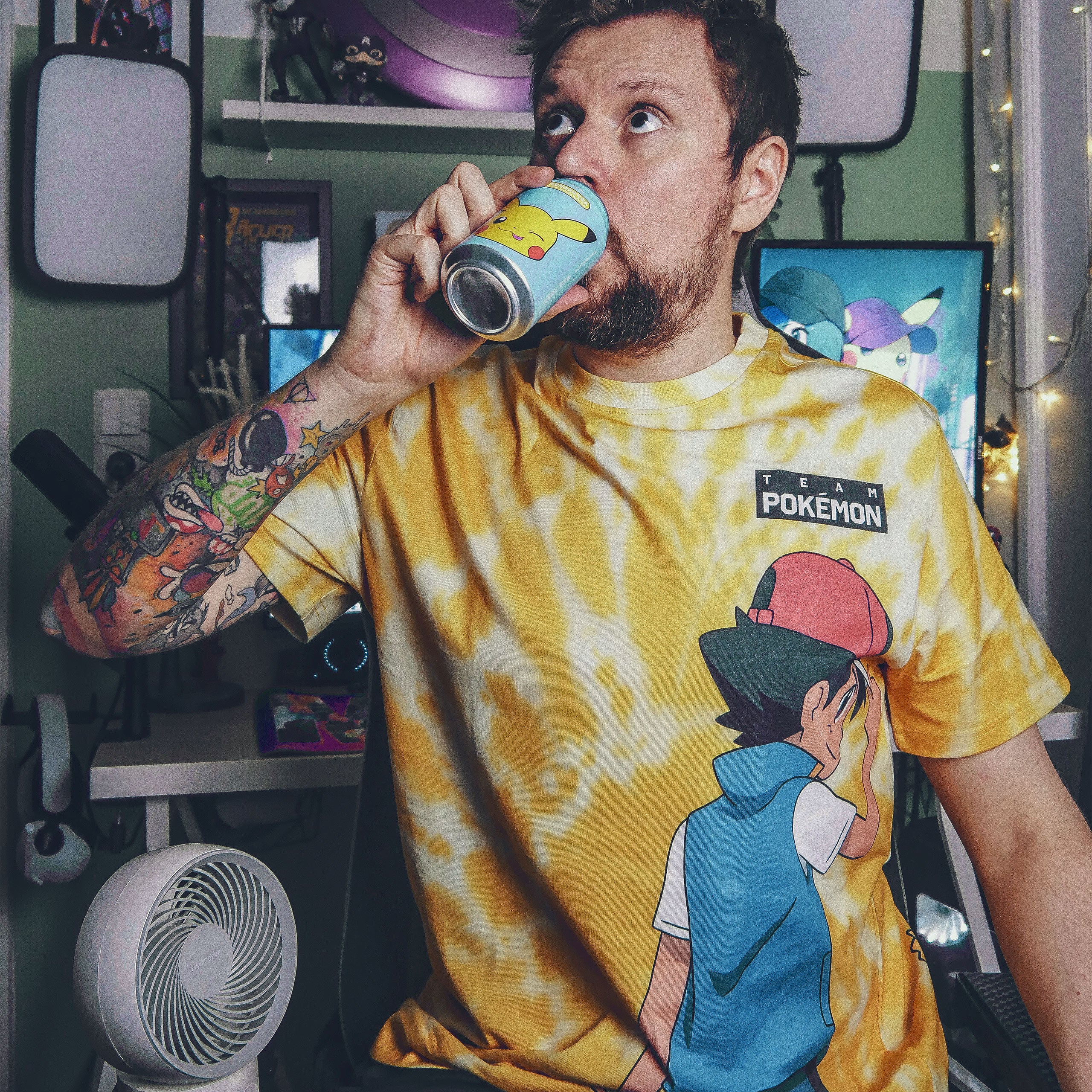 Product image Pokemon - Ash and Pikachu T-Shirt yellow