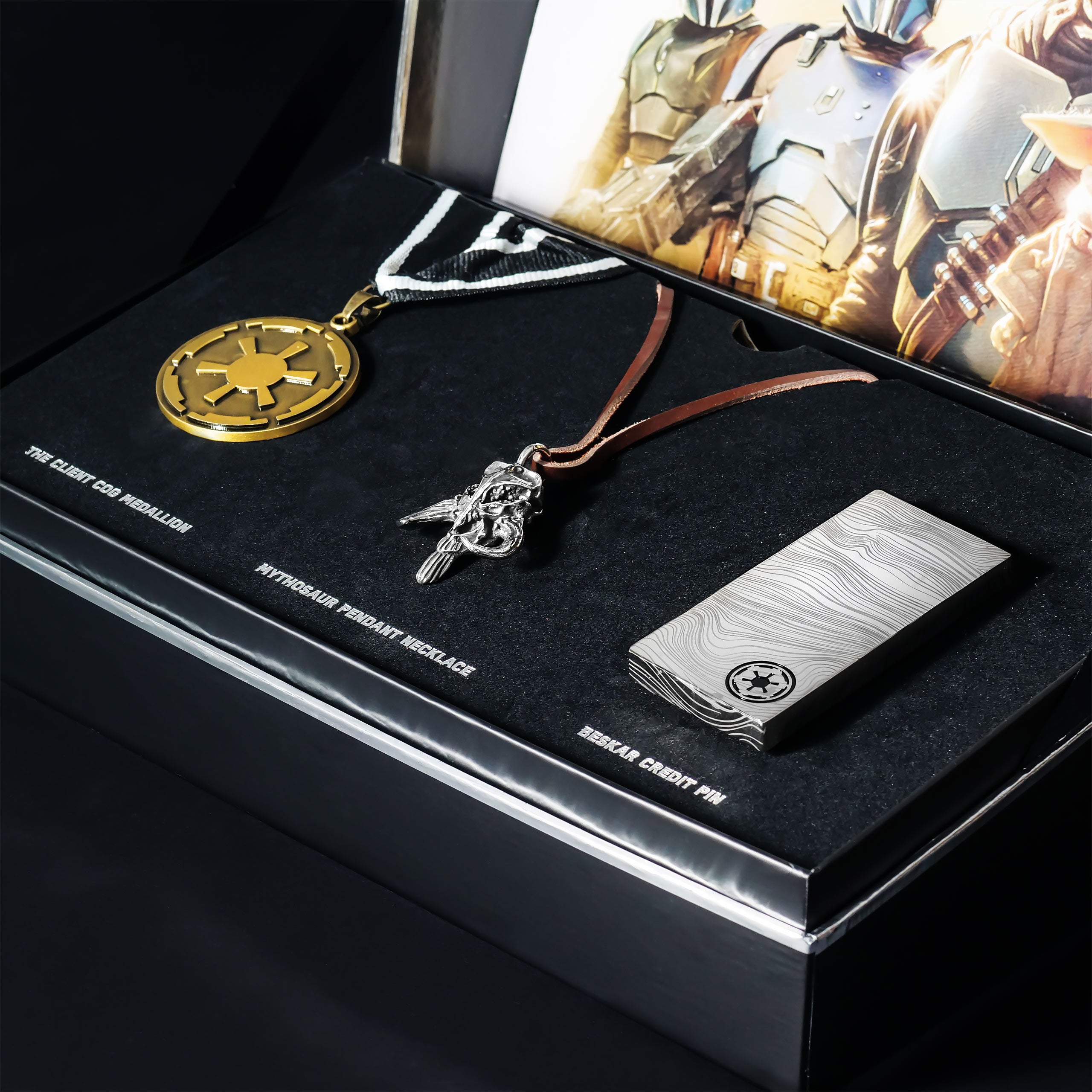 Product image Mandalorian Bounty Hunter Jewelry Set Deluxe - Star Wars The Mandalorian