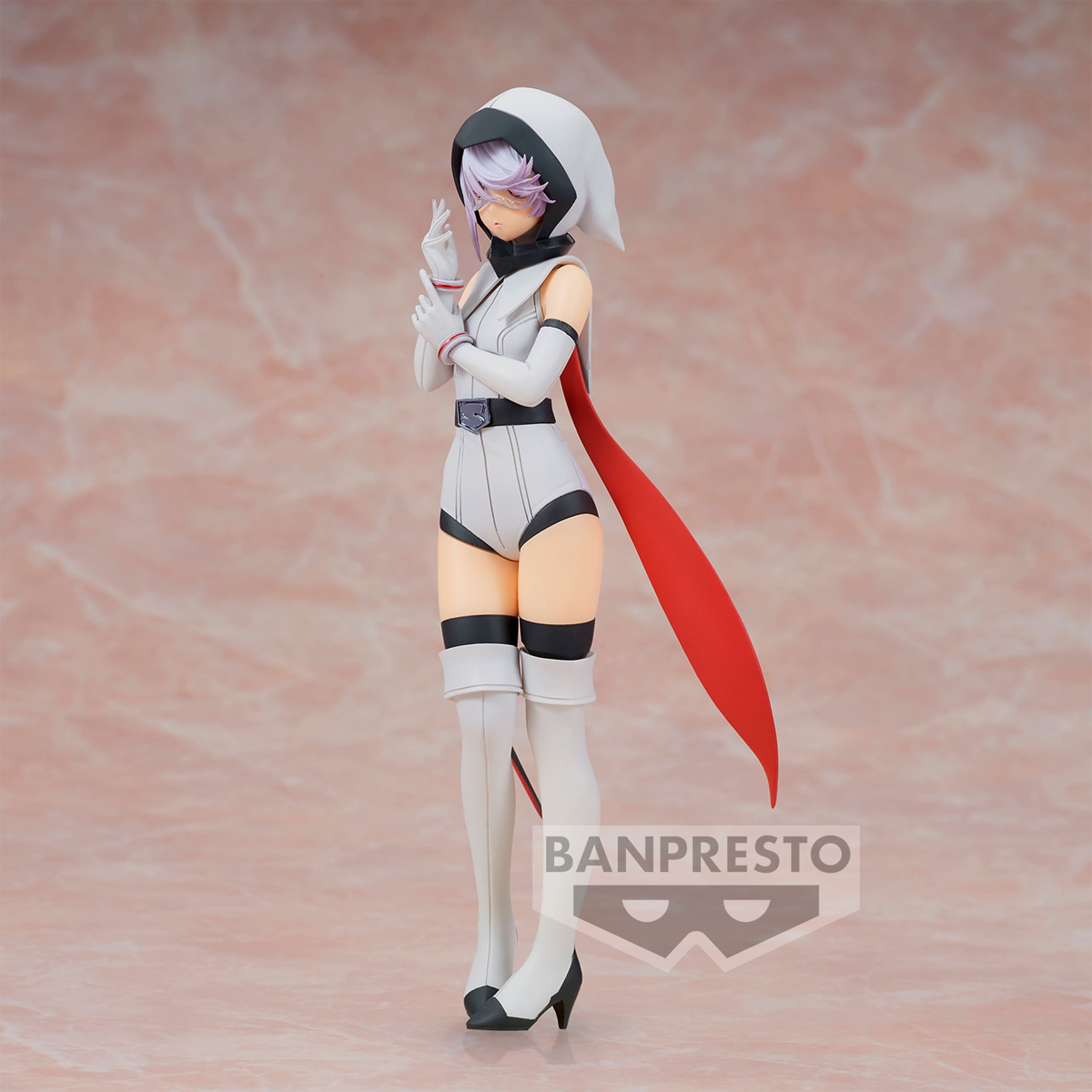 Product image SHY - Figure