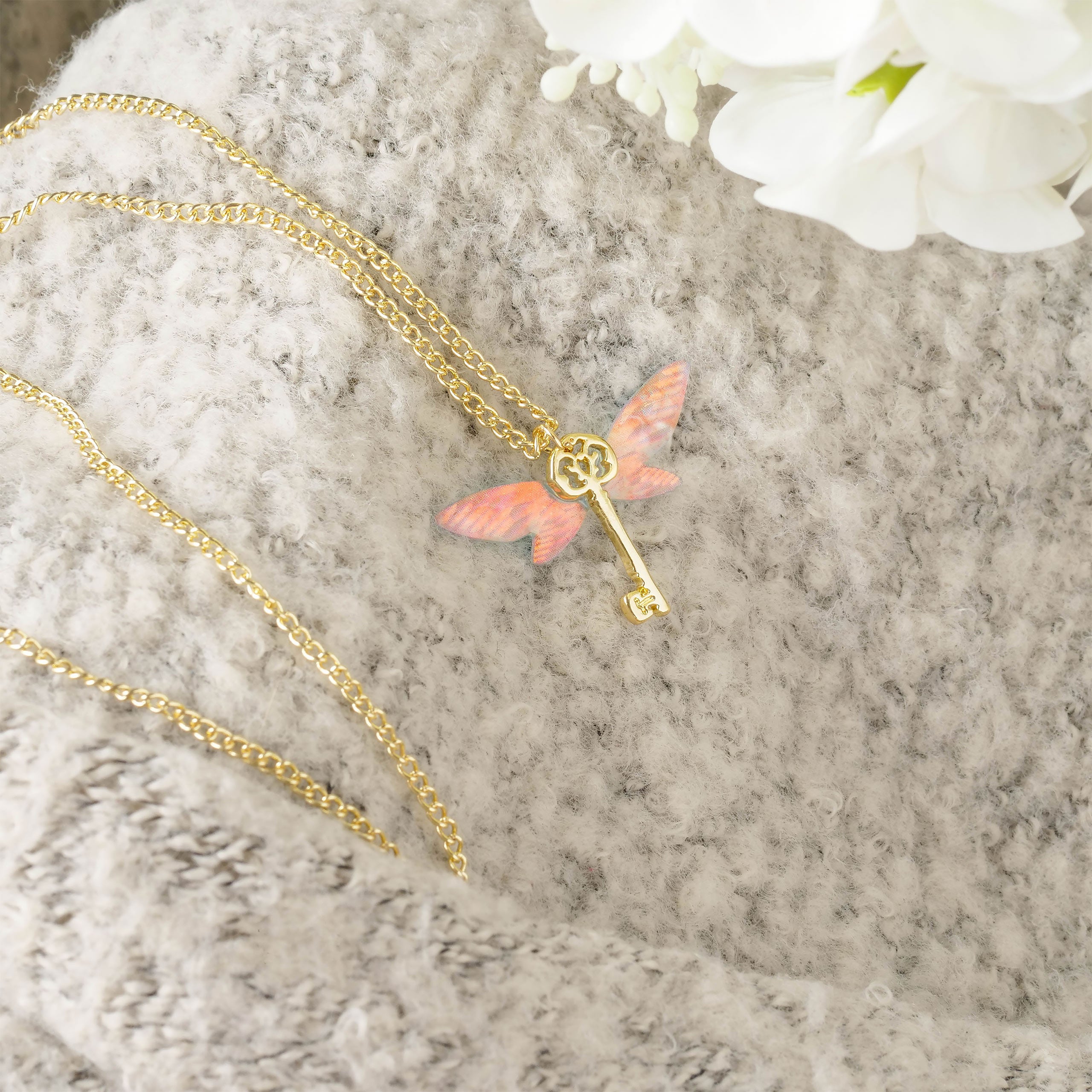 Product image Harry Potter - Flying Key Necklace
