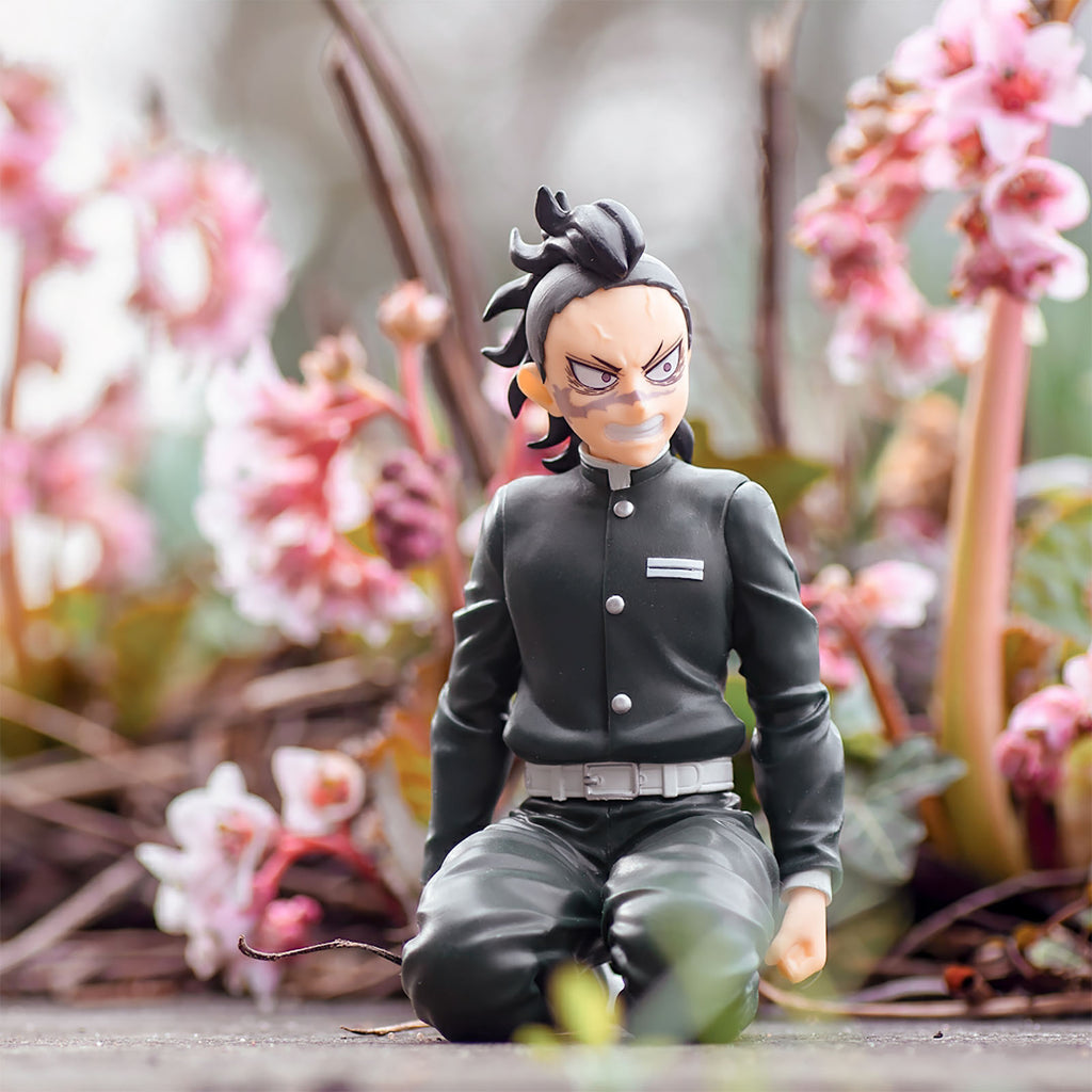 Product image Demon Slayer - Genya Shinazugawa Swordsmith Village Arc Perching Figure