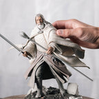 Product image The Lord of the Rings - Gandalf Gallery Deluxe Figure