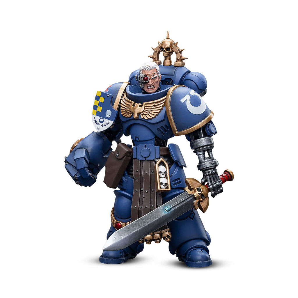 Product image Warhammer 40k - Ultramarines Lieutenant with Power Fist Action Figure