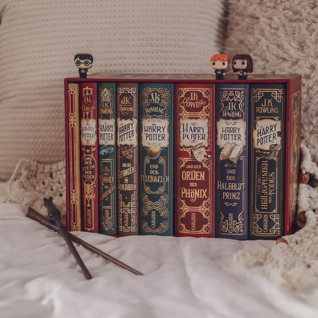 Product image Harry Potter - Volumes 1-7 in Box Set with Exclusive Extra