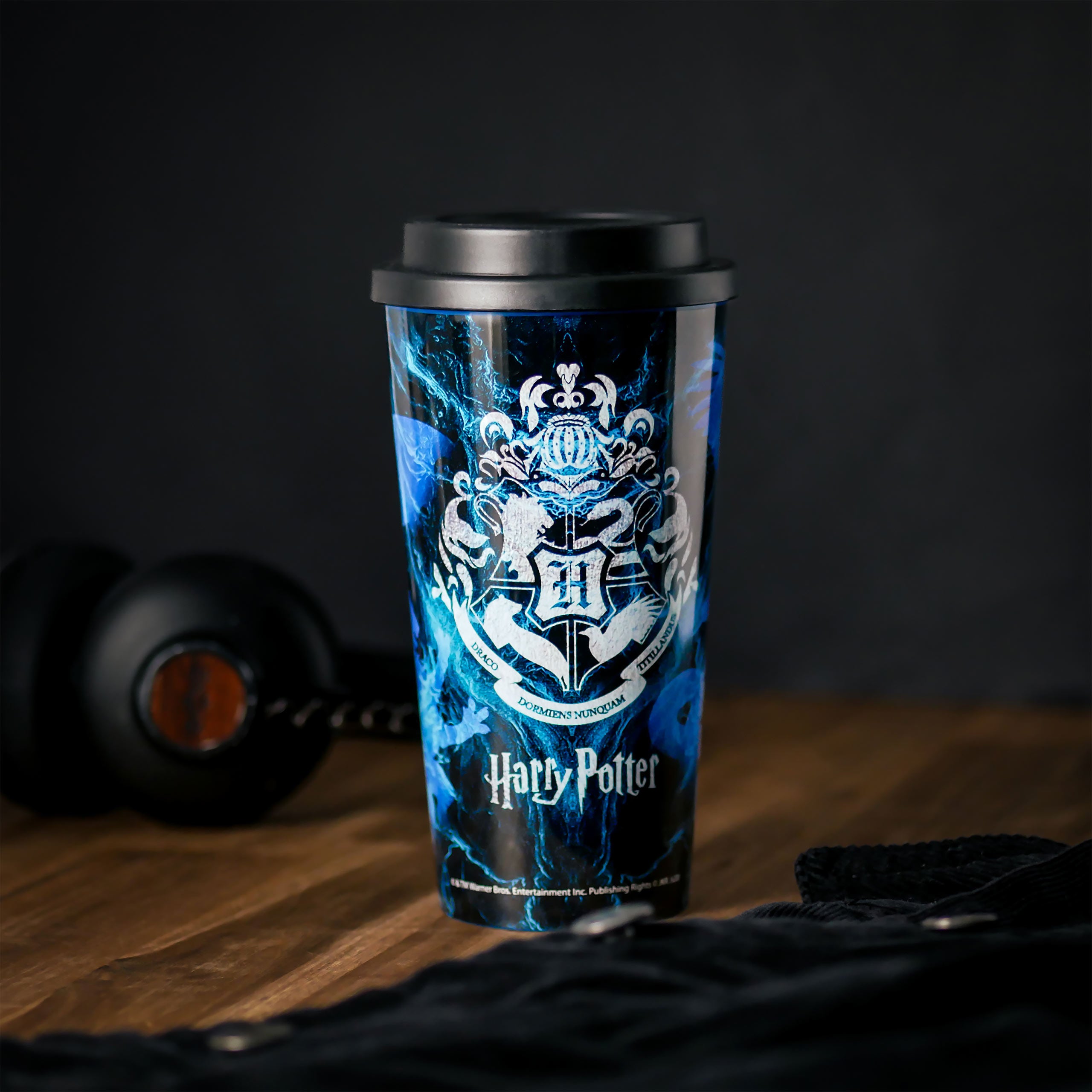 Product image Harry Potter - Hogwarts Crest Logo To Go Mug