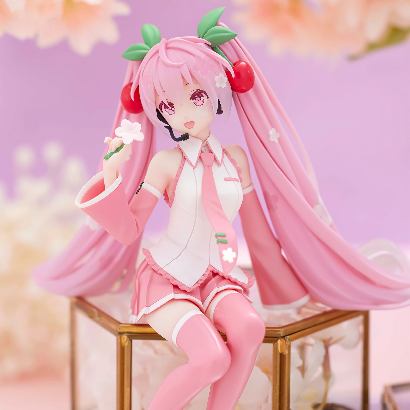 Product image Hatsune Miku - Sakura Miku 2024 Noodle Stopper Figure